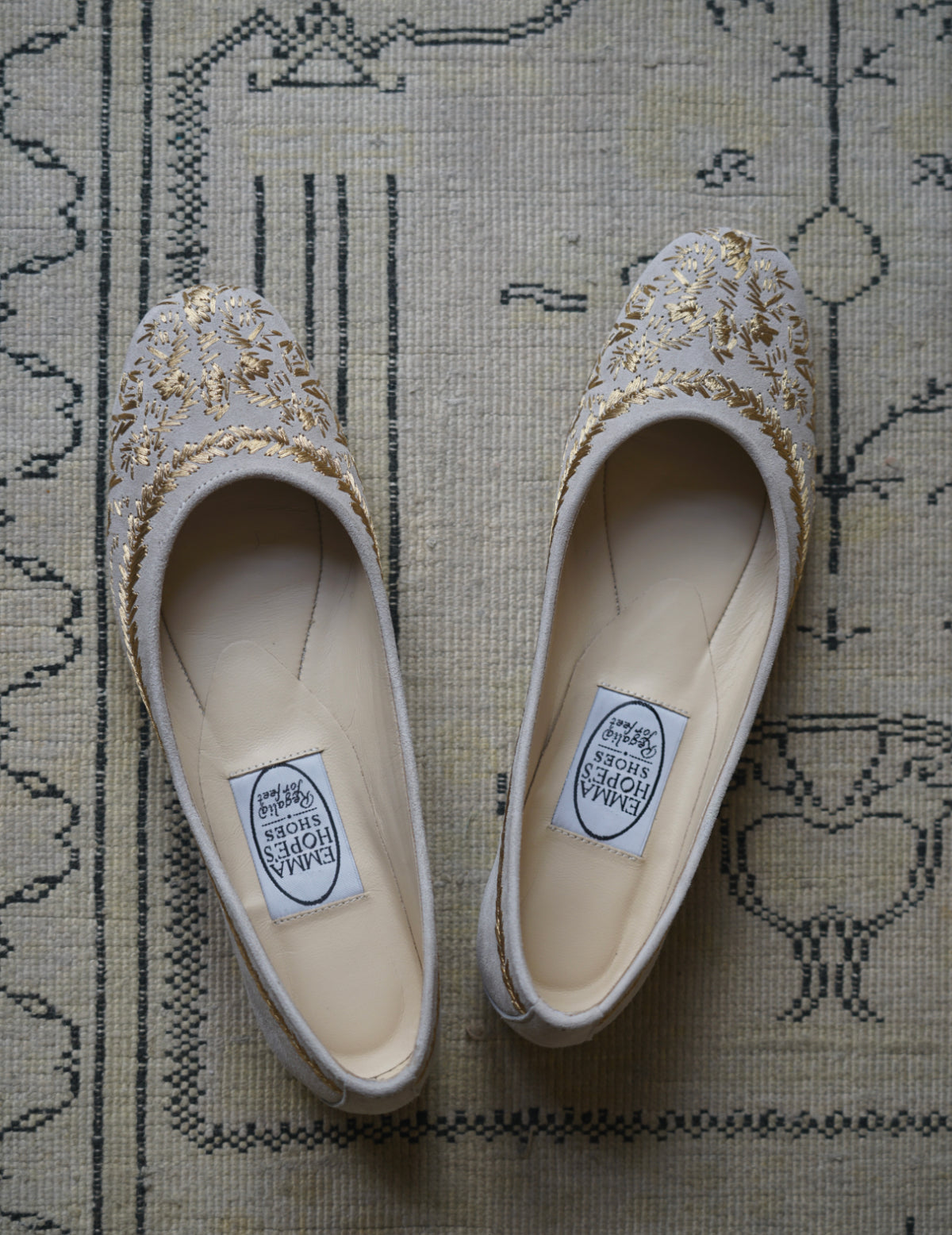 金線刺繡芭蕾鞋・骨白