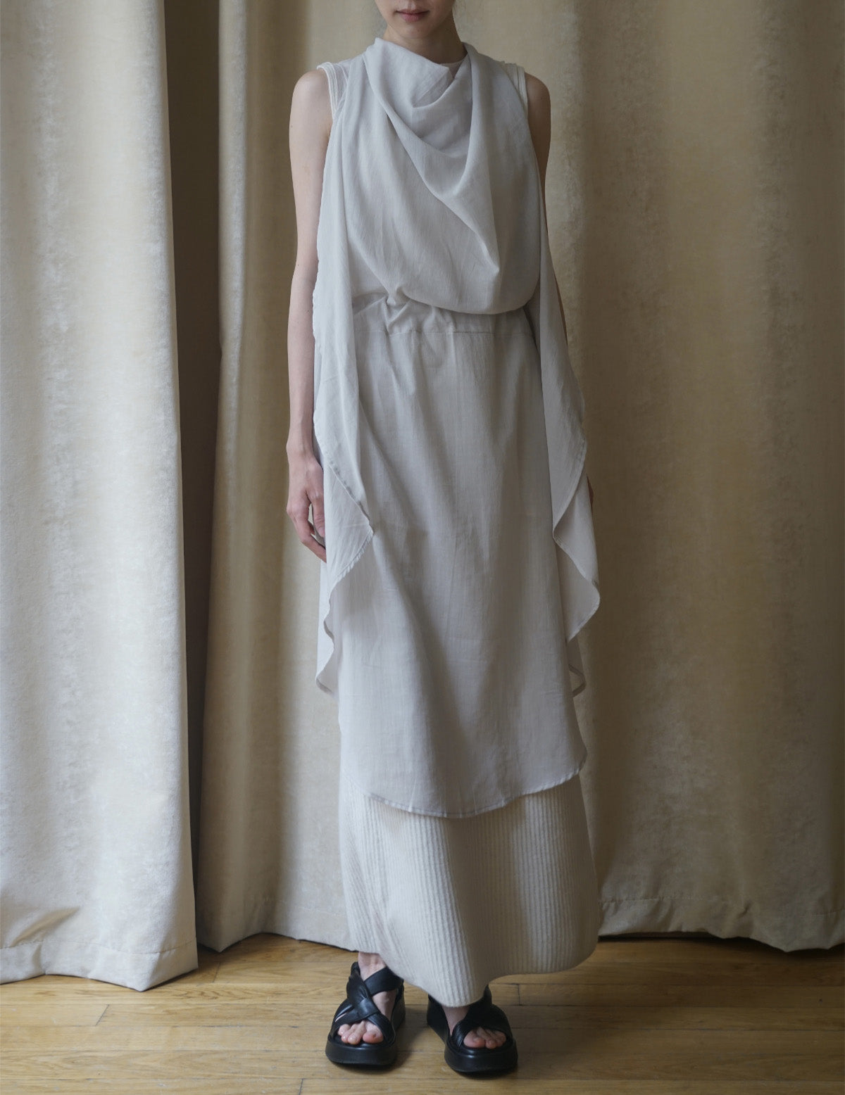 絲棉混紡圍裙・淺灰色