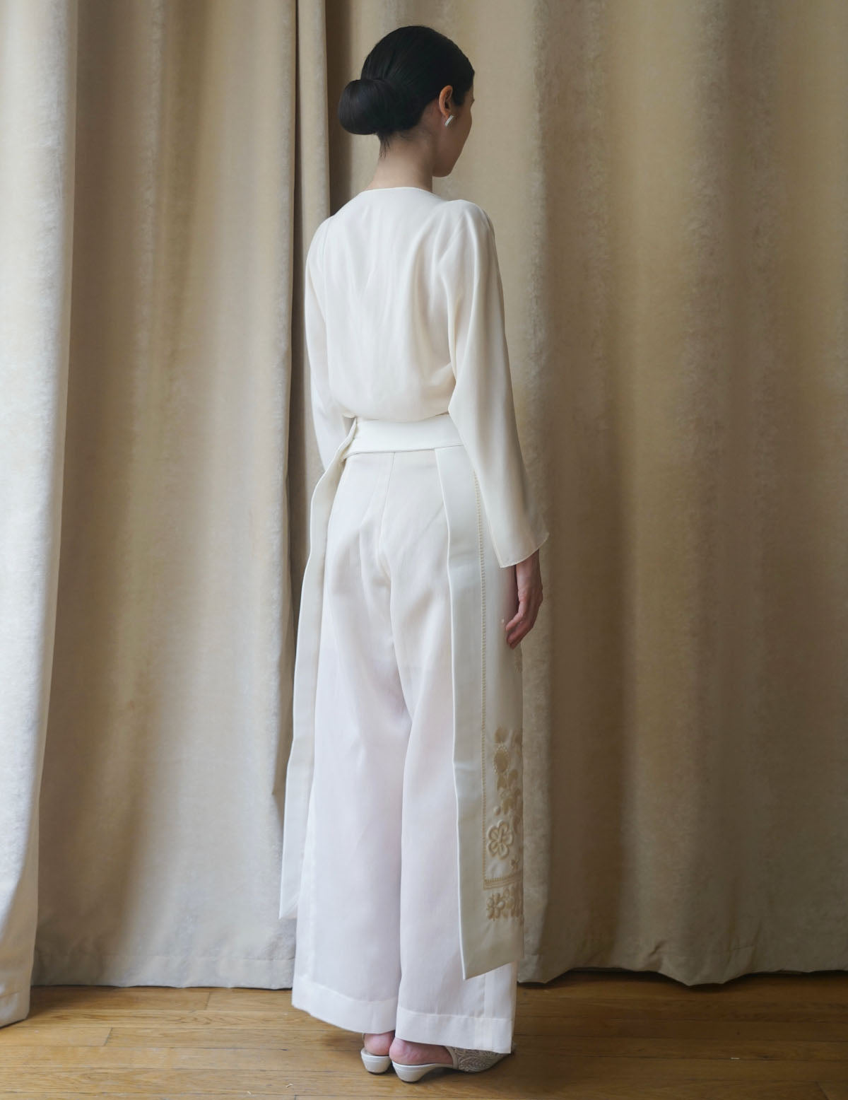 MIlk Embroidered “Plakhta”