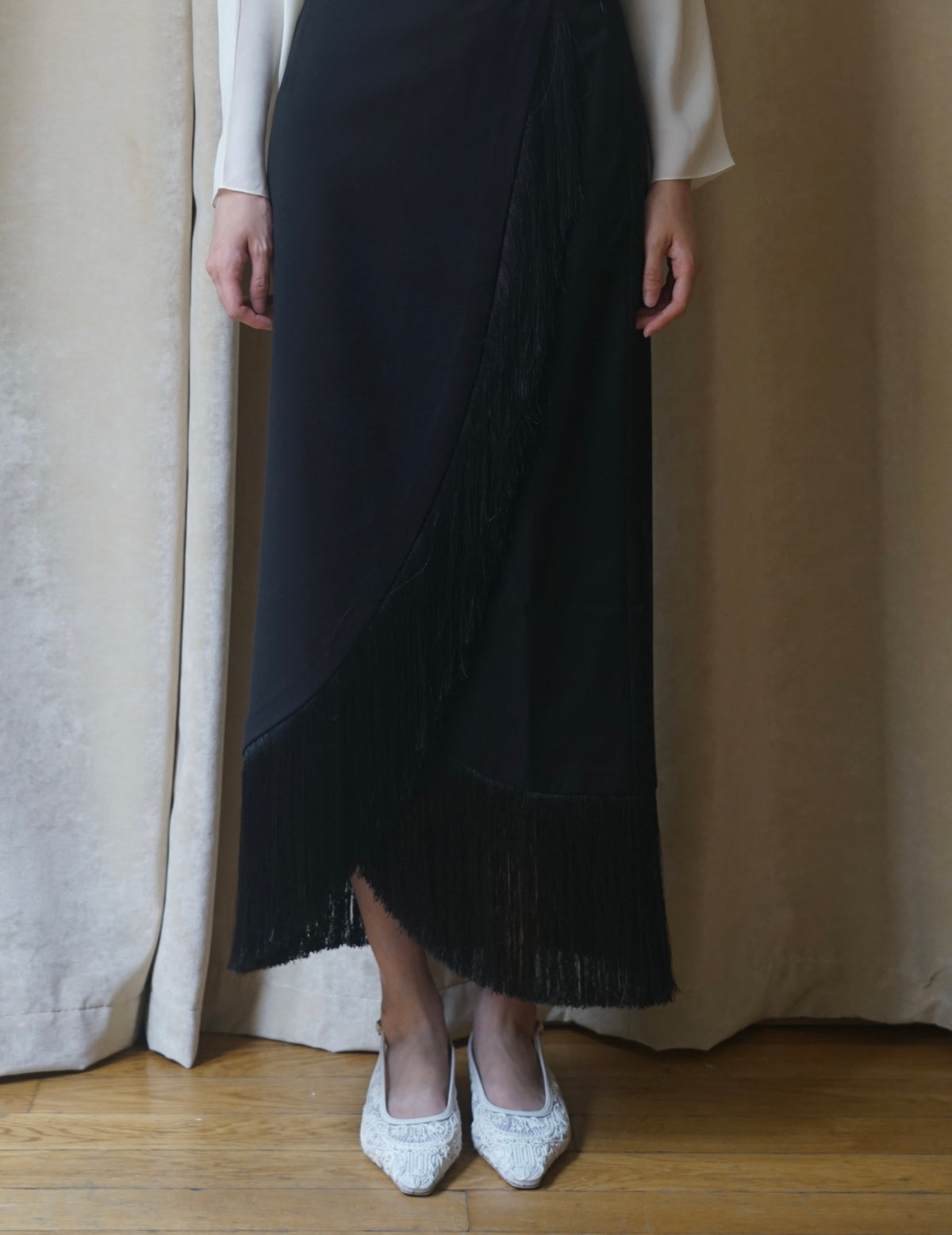 Milk Skirt “Bakhroma”・Black