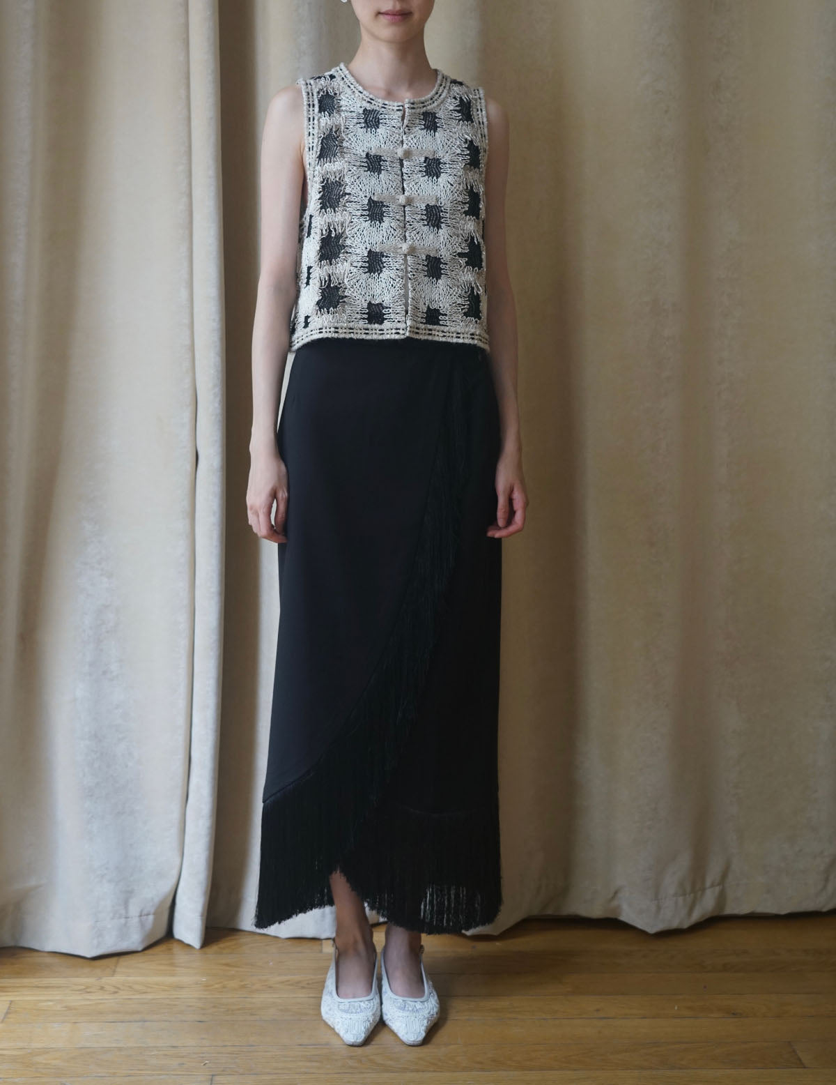 Milk Skirt “Bakhroma”・Black