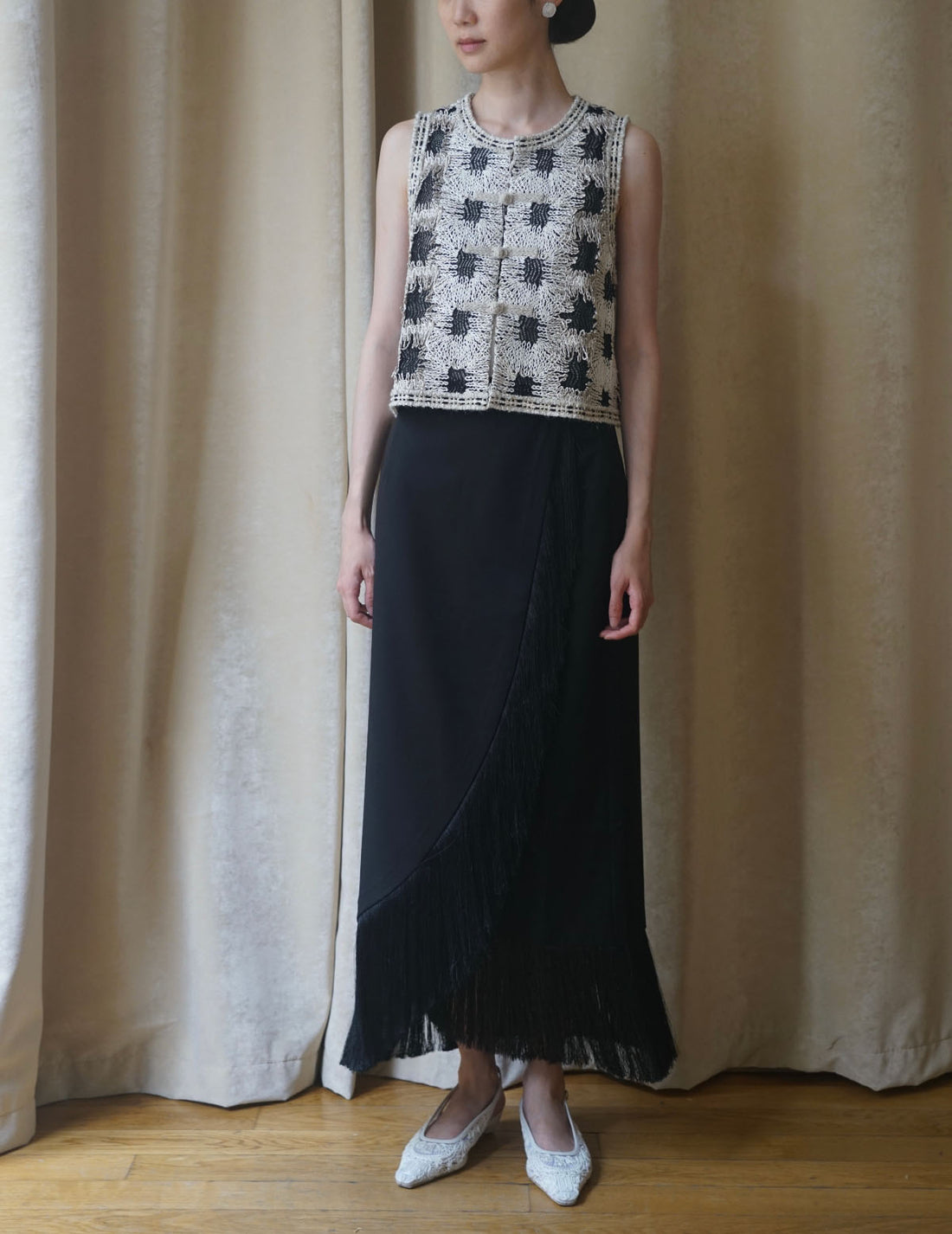 Milk Skirt “Bakhroma”・Black