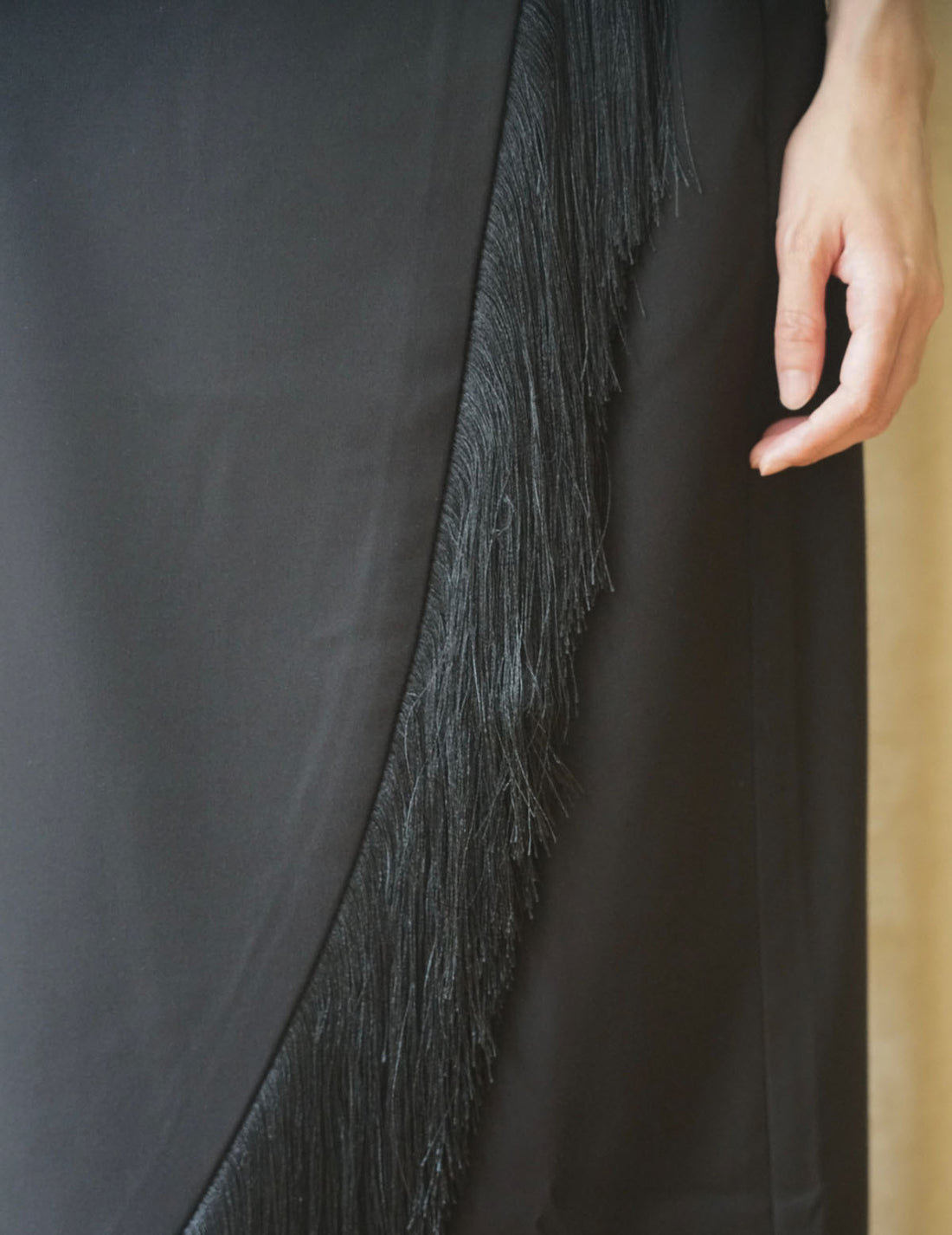 Milk Skirt “Bakhroma”・Black