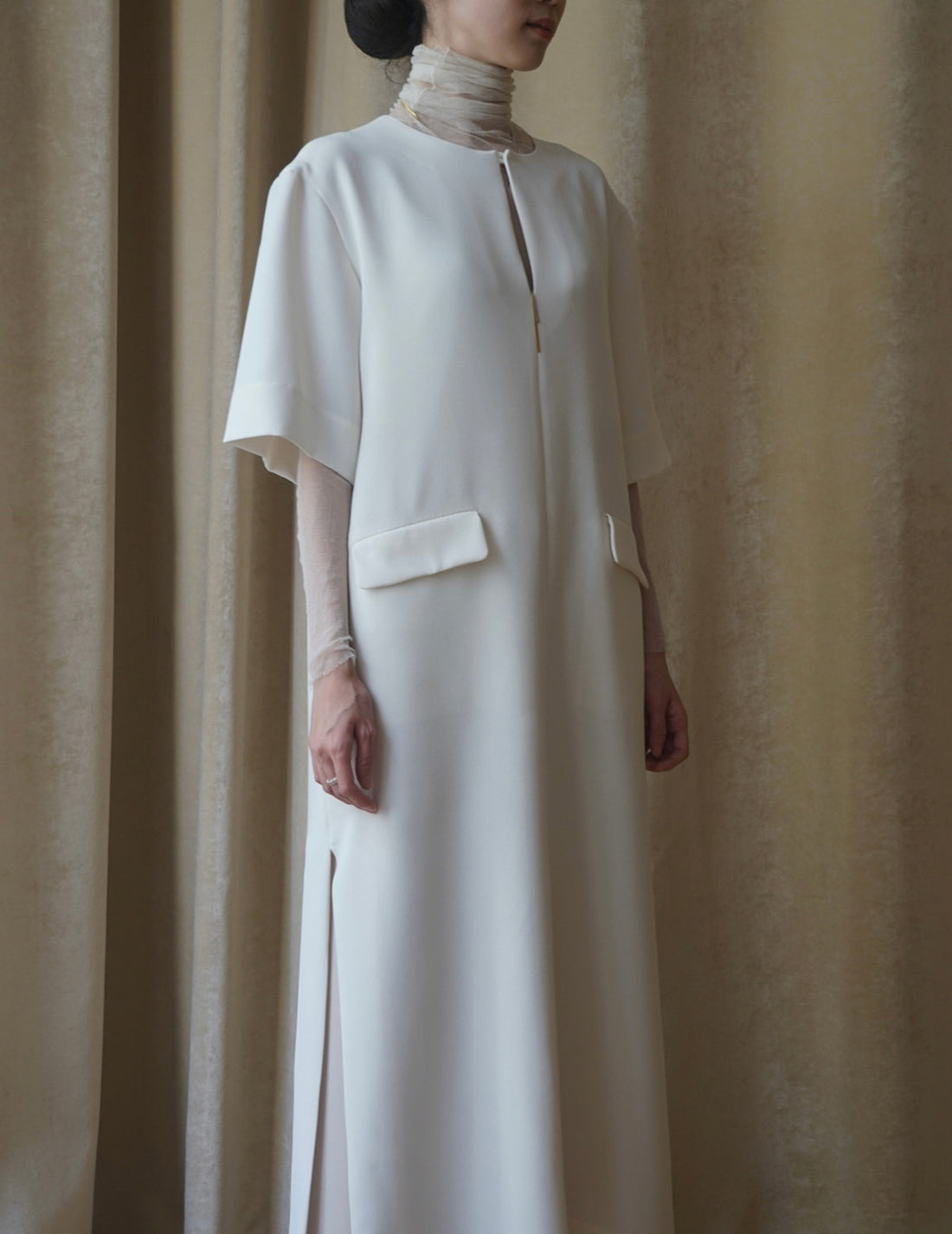 Daviana Dress・Ivory