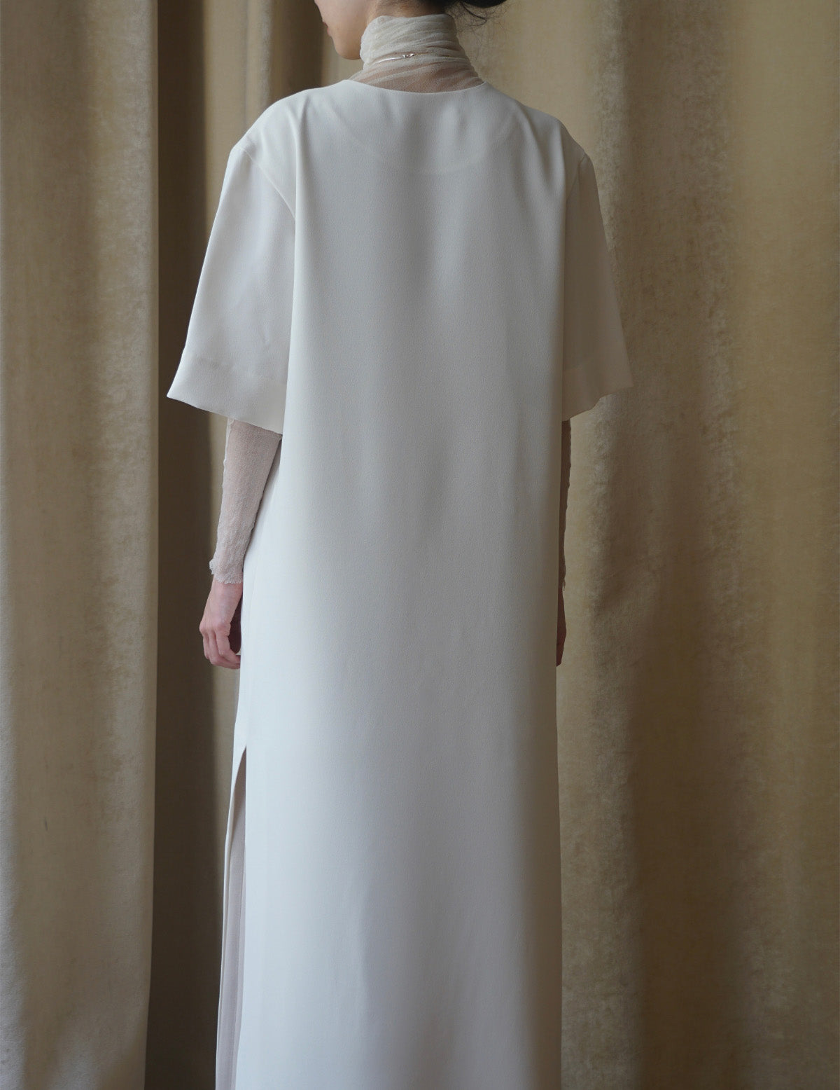 Daviana Dress・Ivory