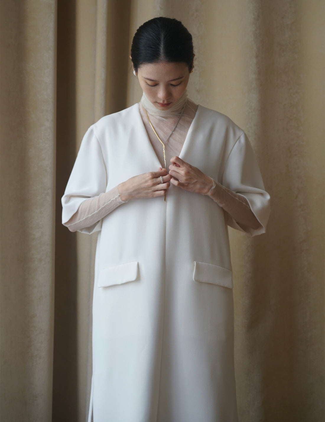 Daviana Dress・Ivory