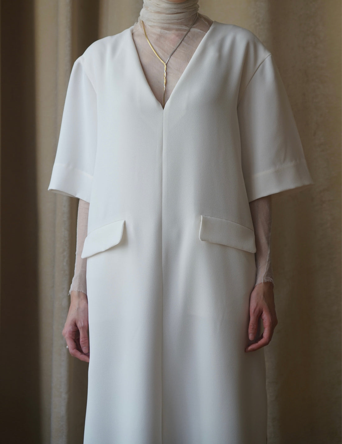 Daviana Dress・Ivory