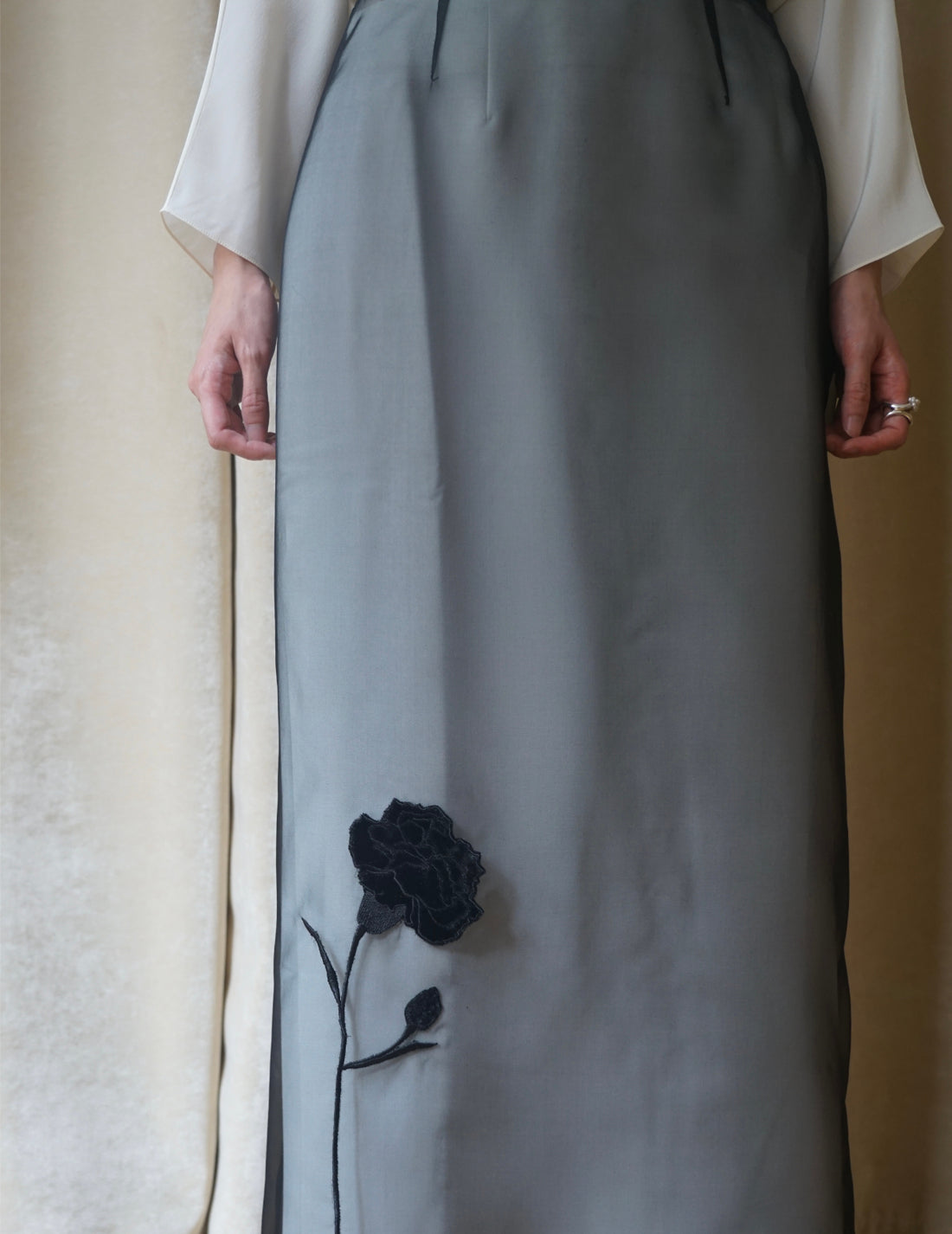 Naked Skirt “Bluebottle”