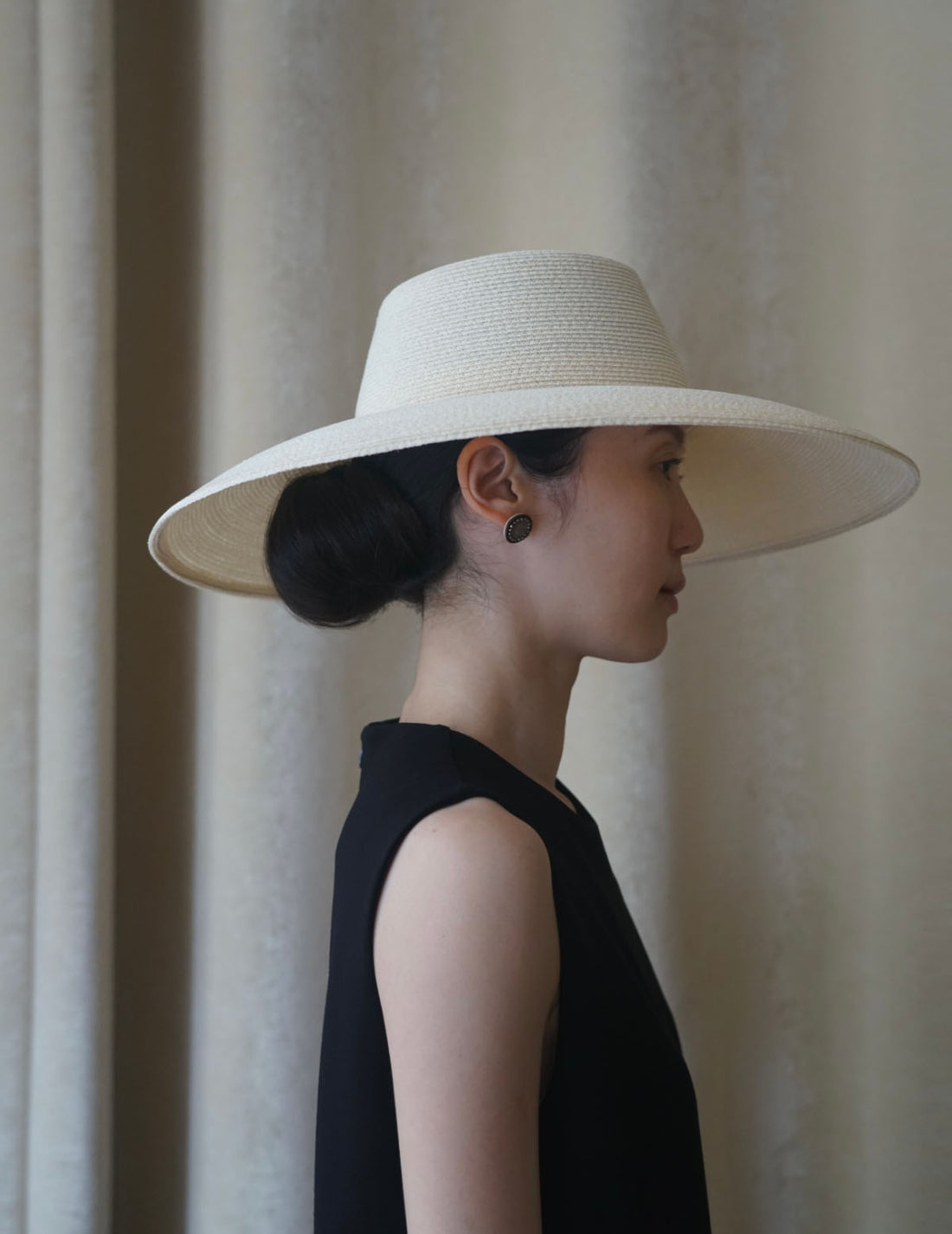 Ines Hat