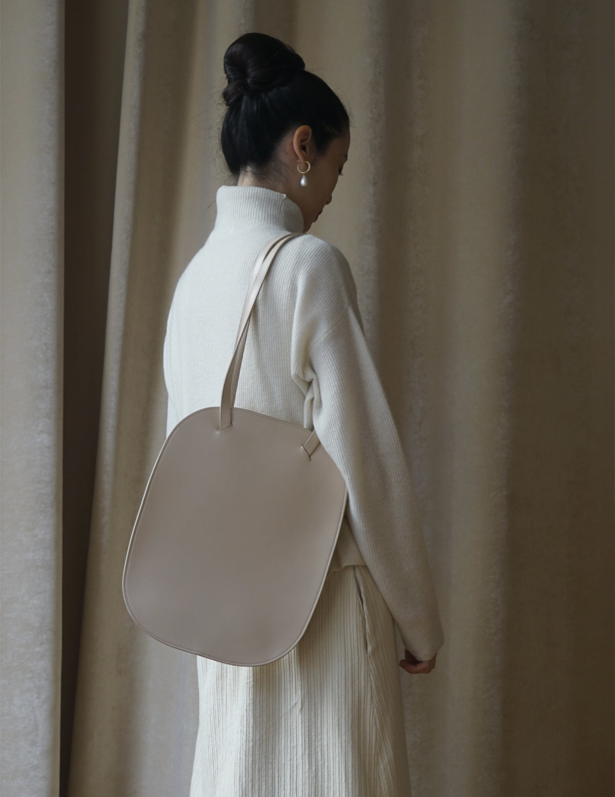 Up To You | 深澤直人飛機窗包．OFF WHITE （大）