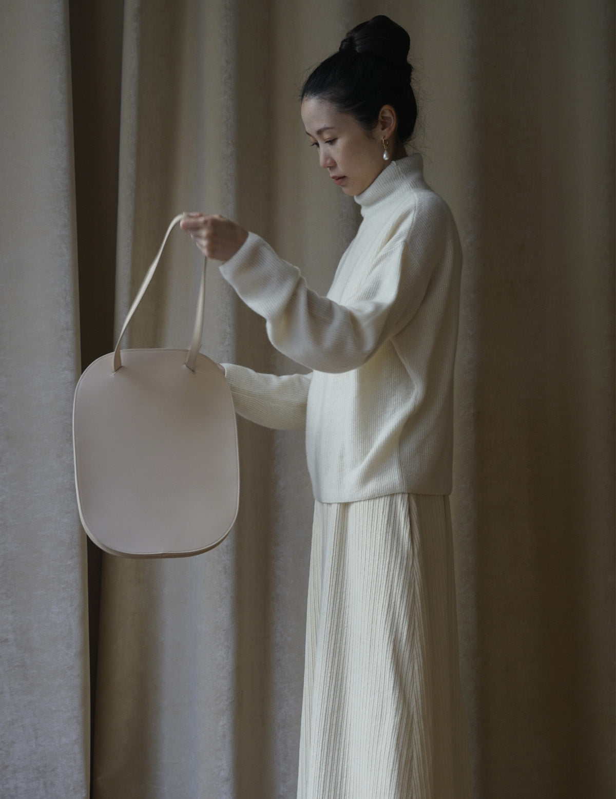 Up To You | 深澤直人飛機窗包．OFF WHITE （大）