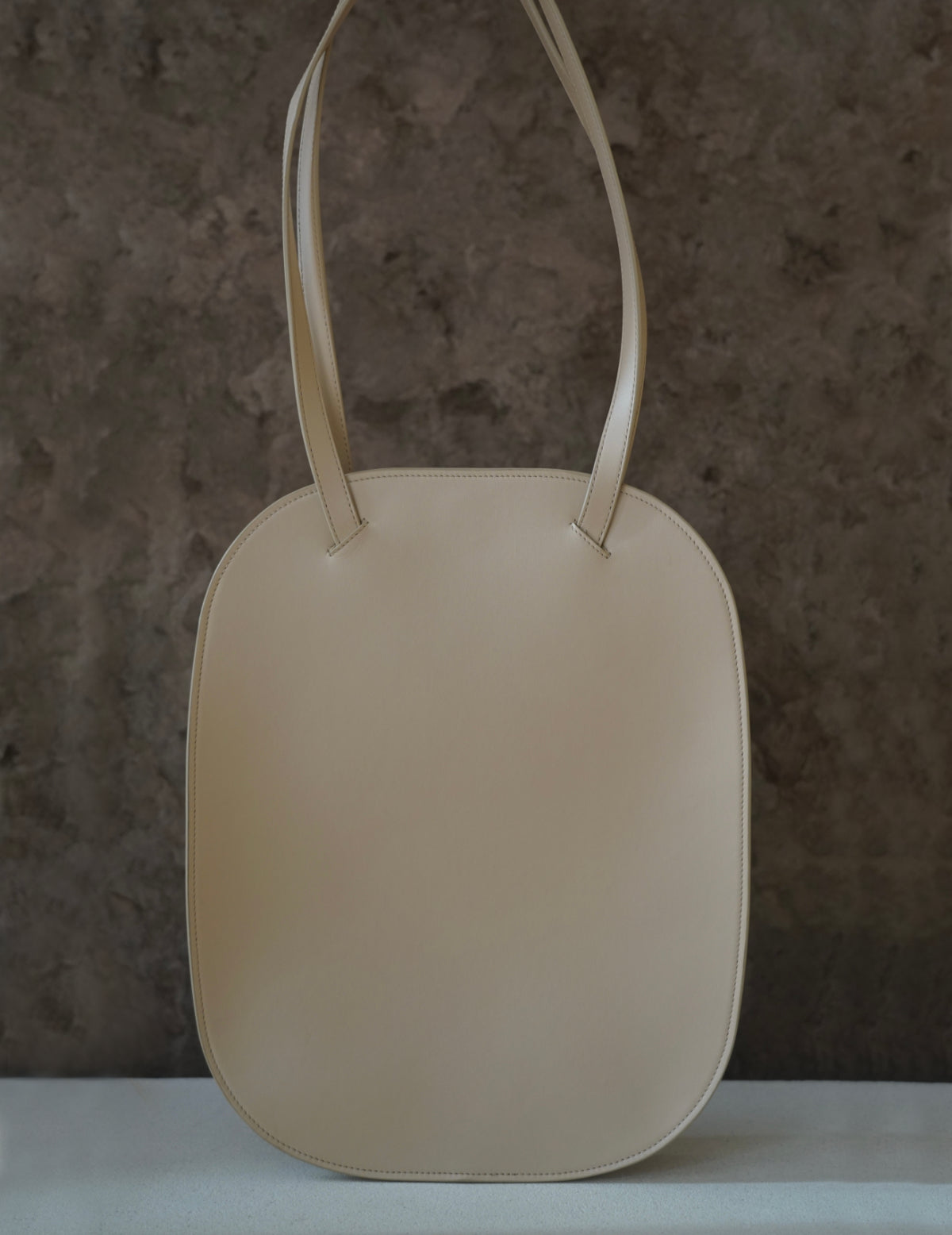 Up To You | 深澤直人飛機窗包．OFF WHITE （大）