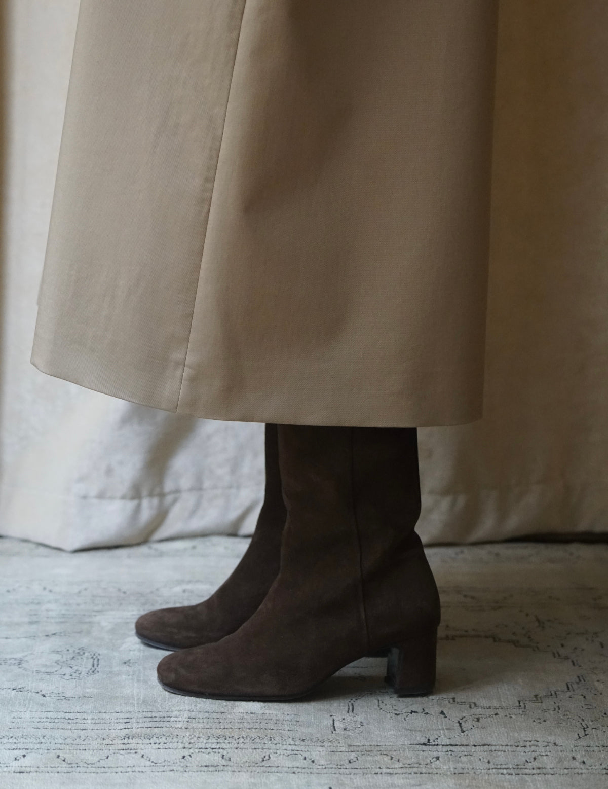 Vénezia 絨面中筒靴・栗棕色