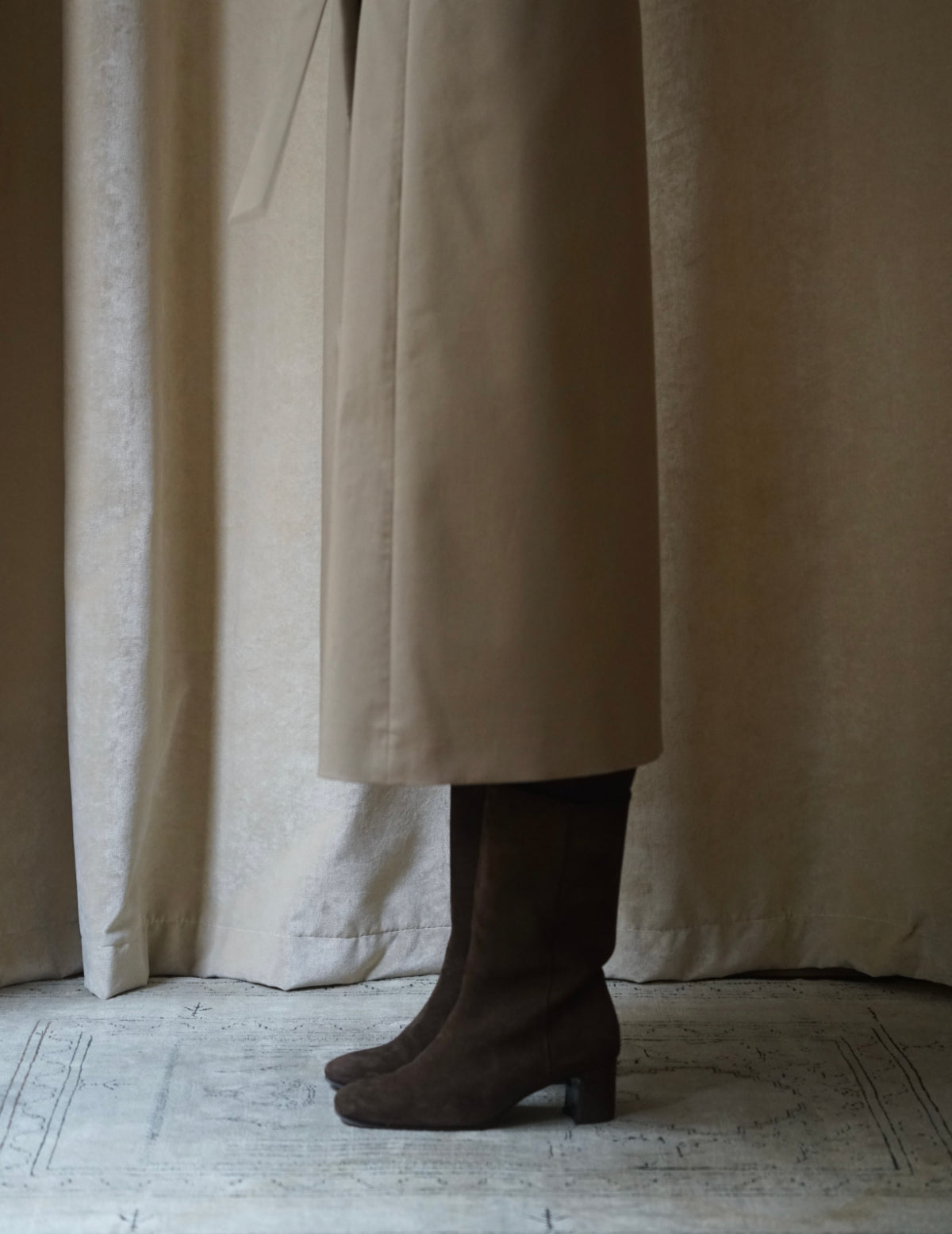 Vénezia 絨面中筒靴・栗棕色