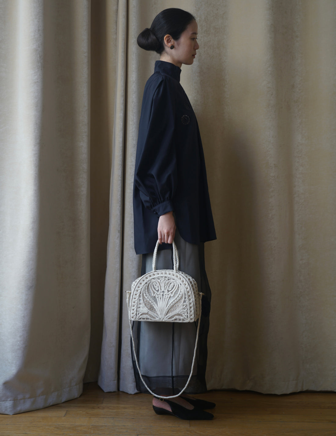 Cording Embroidery Demi Lune Handbag・Beige
