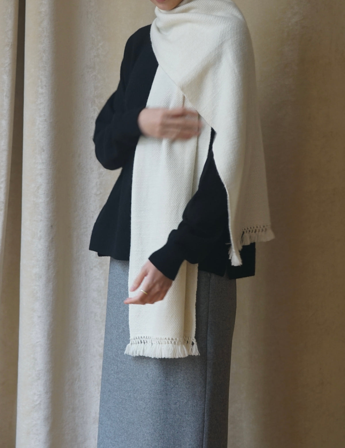 Classic Pure Cashmere Scarf・Cream