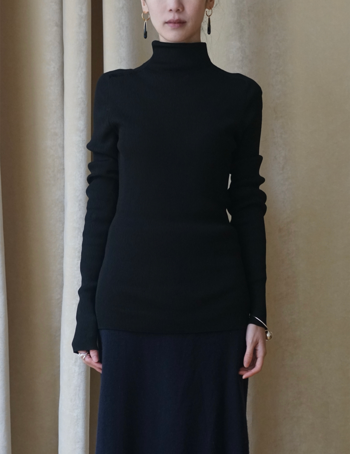 Ribbed Mockneck Knit Top