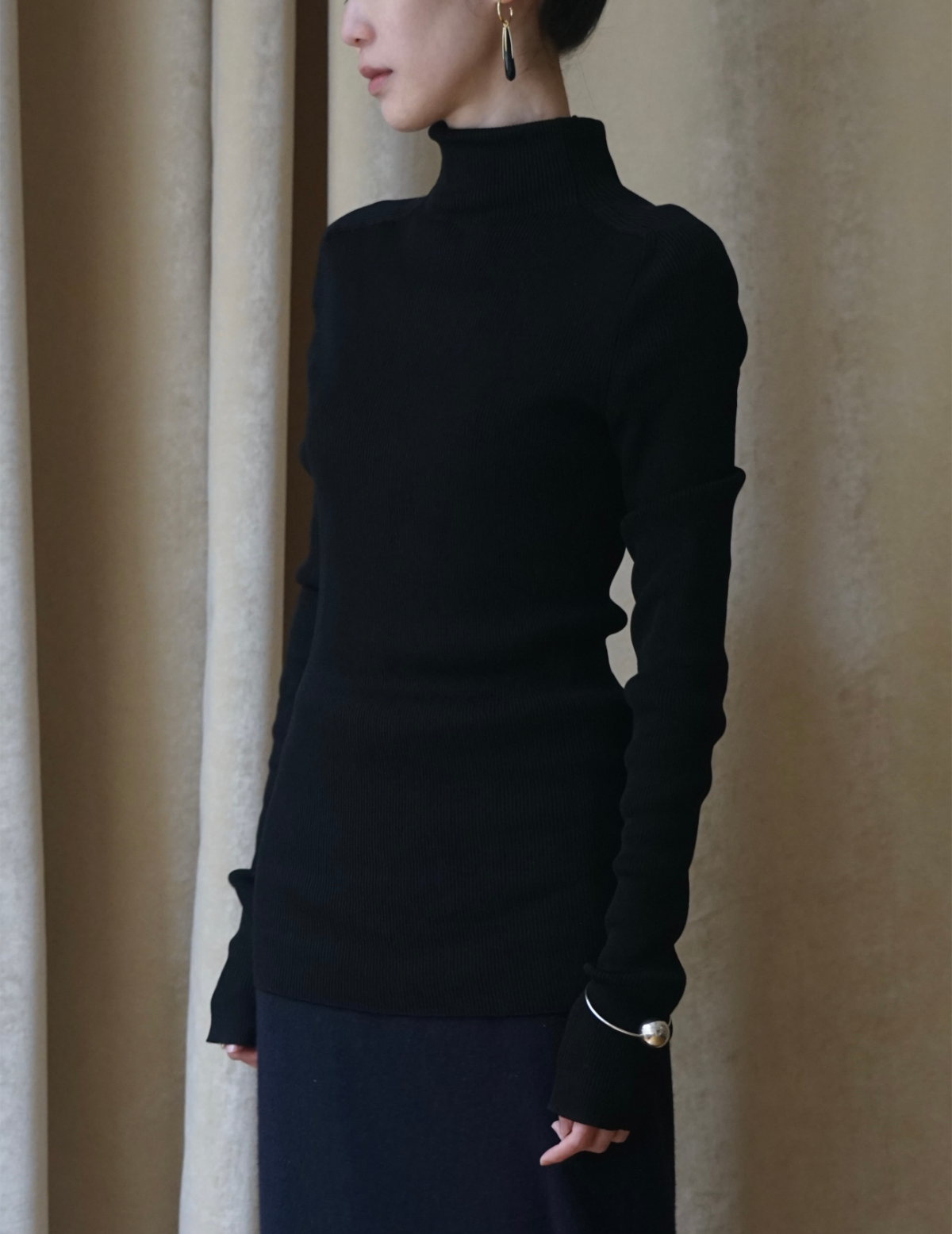 Ribbed Mockneck Knit Top