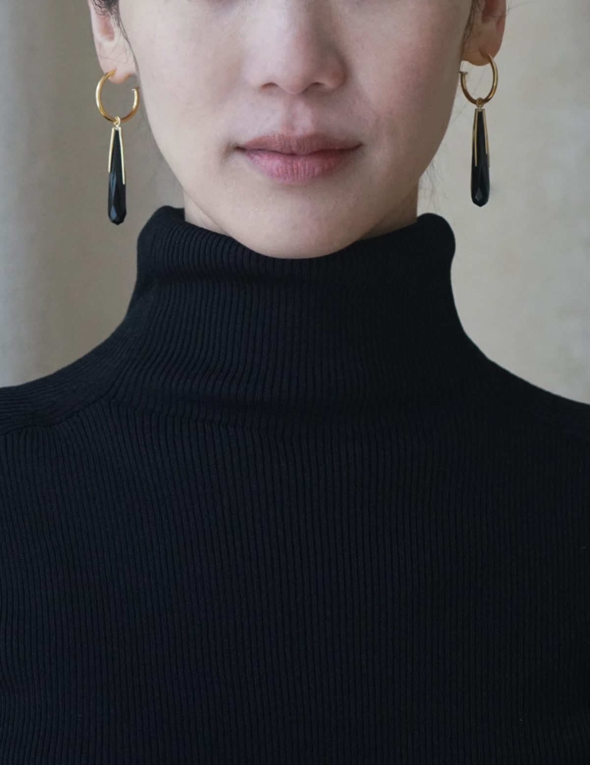 Ribbed Mockneck Knit Top