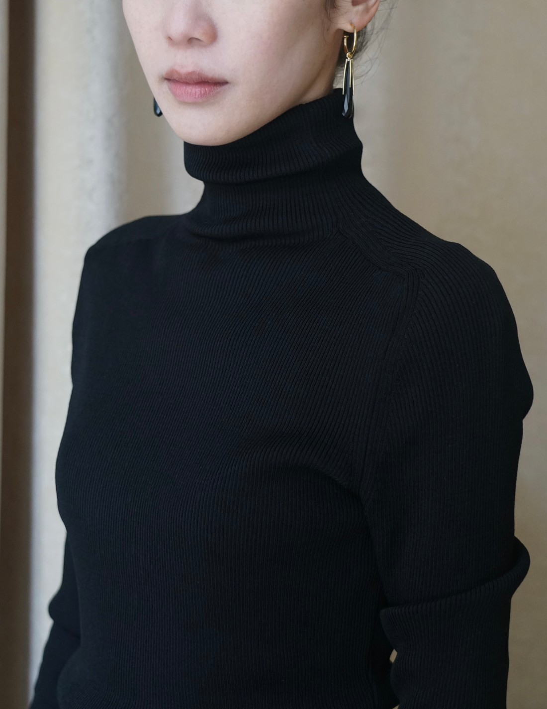 Ribbed Mockneck Knit Top