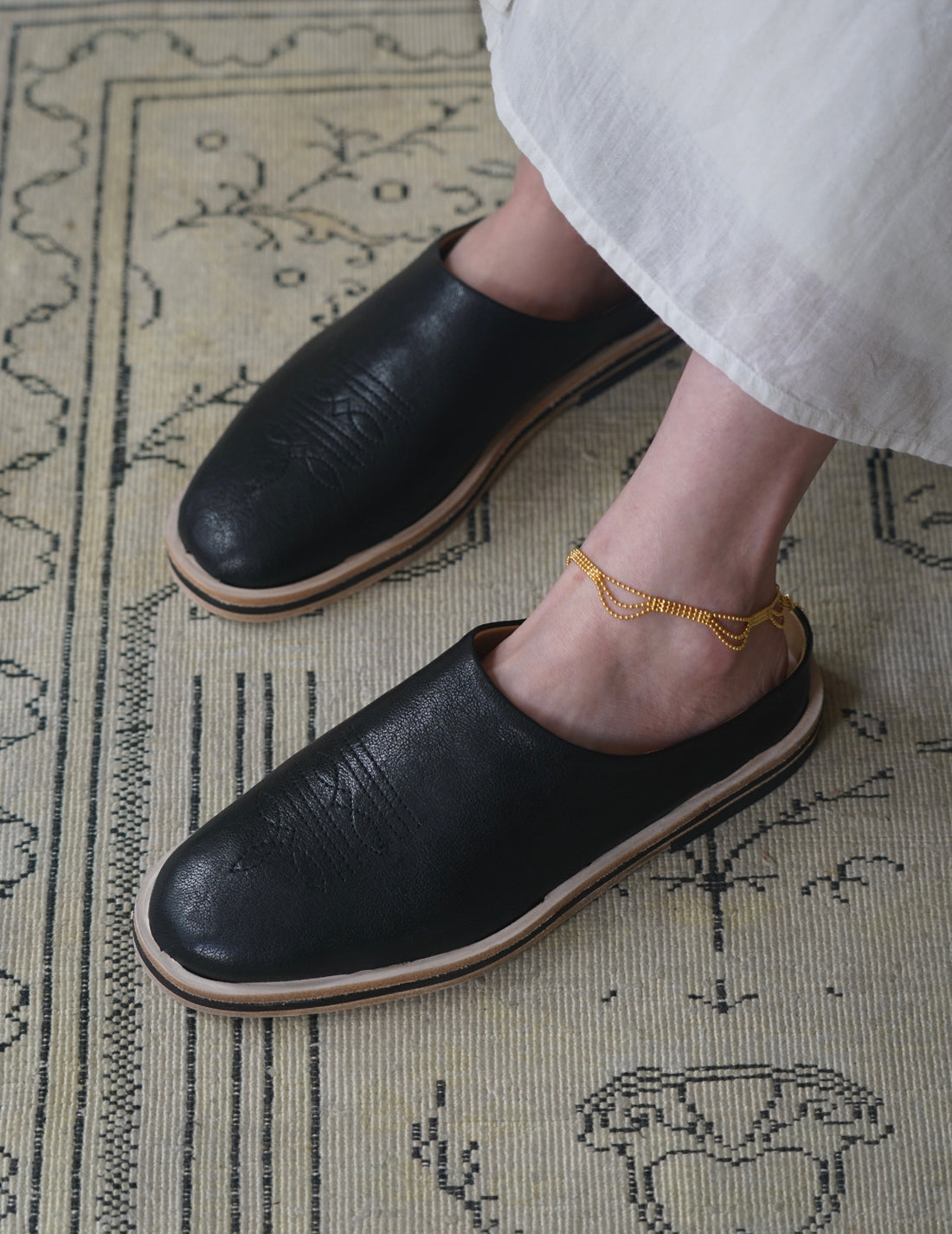 Phoenix Mule・Licorice