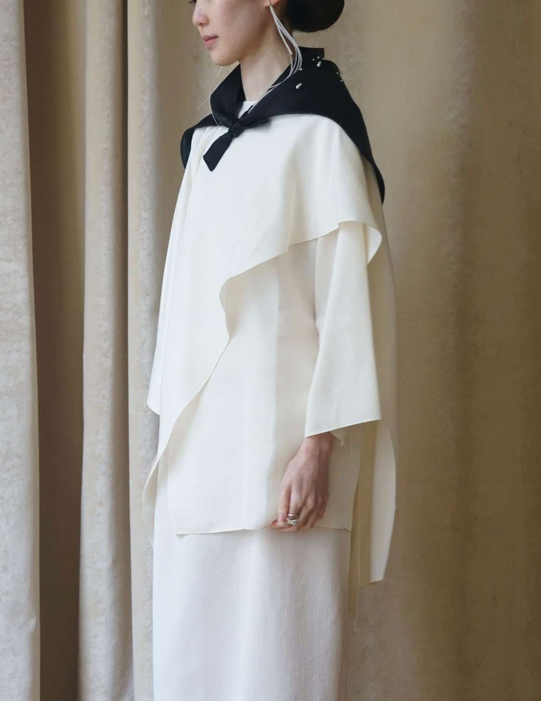 Atelier Ari 珍珠頭巾・ Black