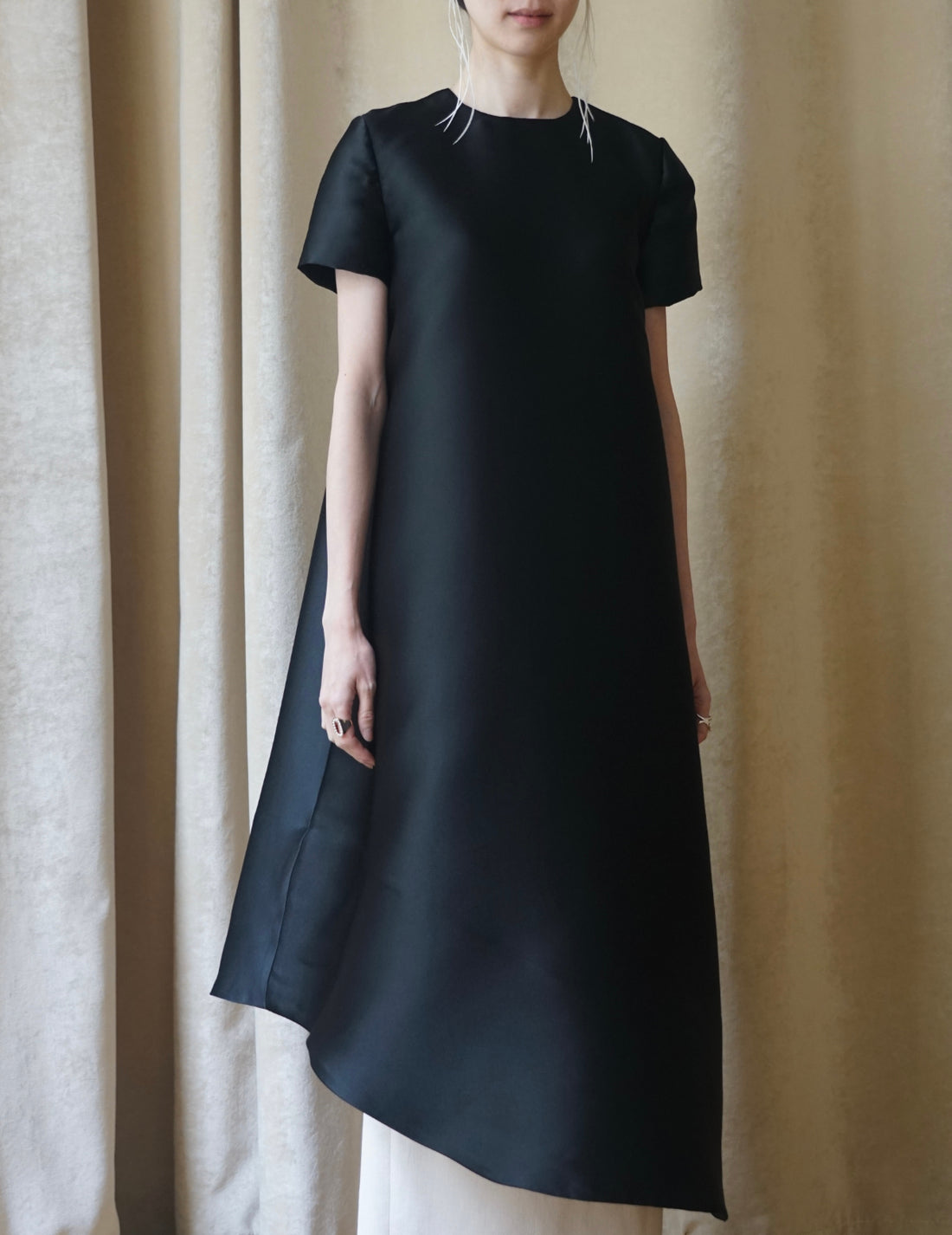 Atelier Doma 緞面連身裙