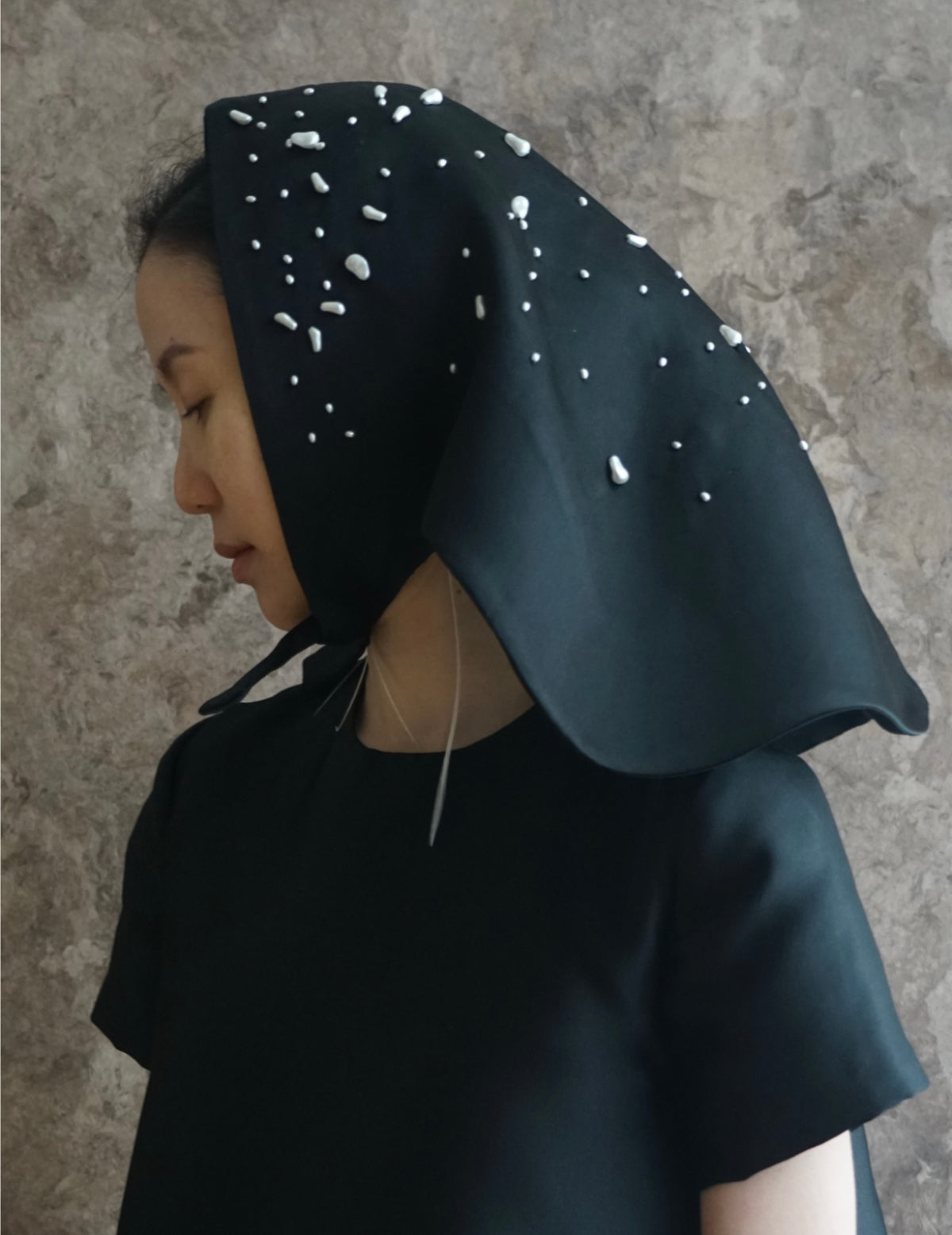 Atelier Ari Beaded Bonnet・ Black