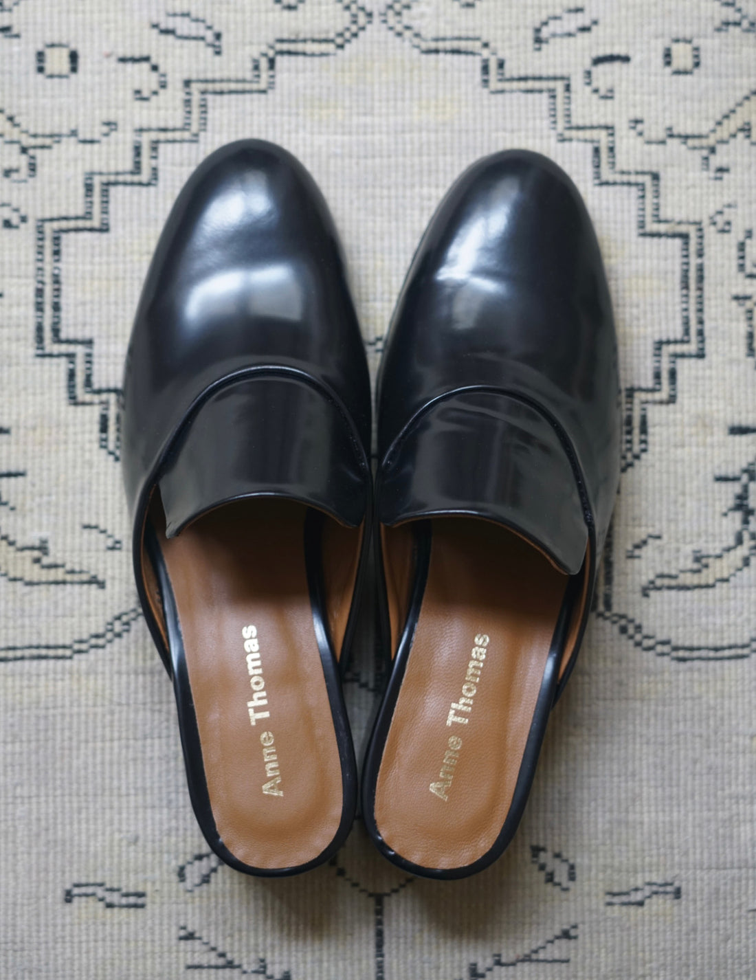 Fatima 穆勒鞋・黑色