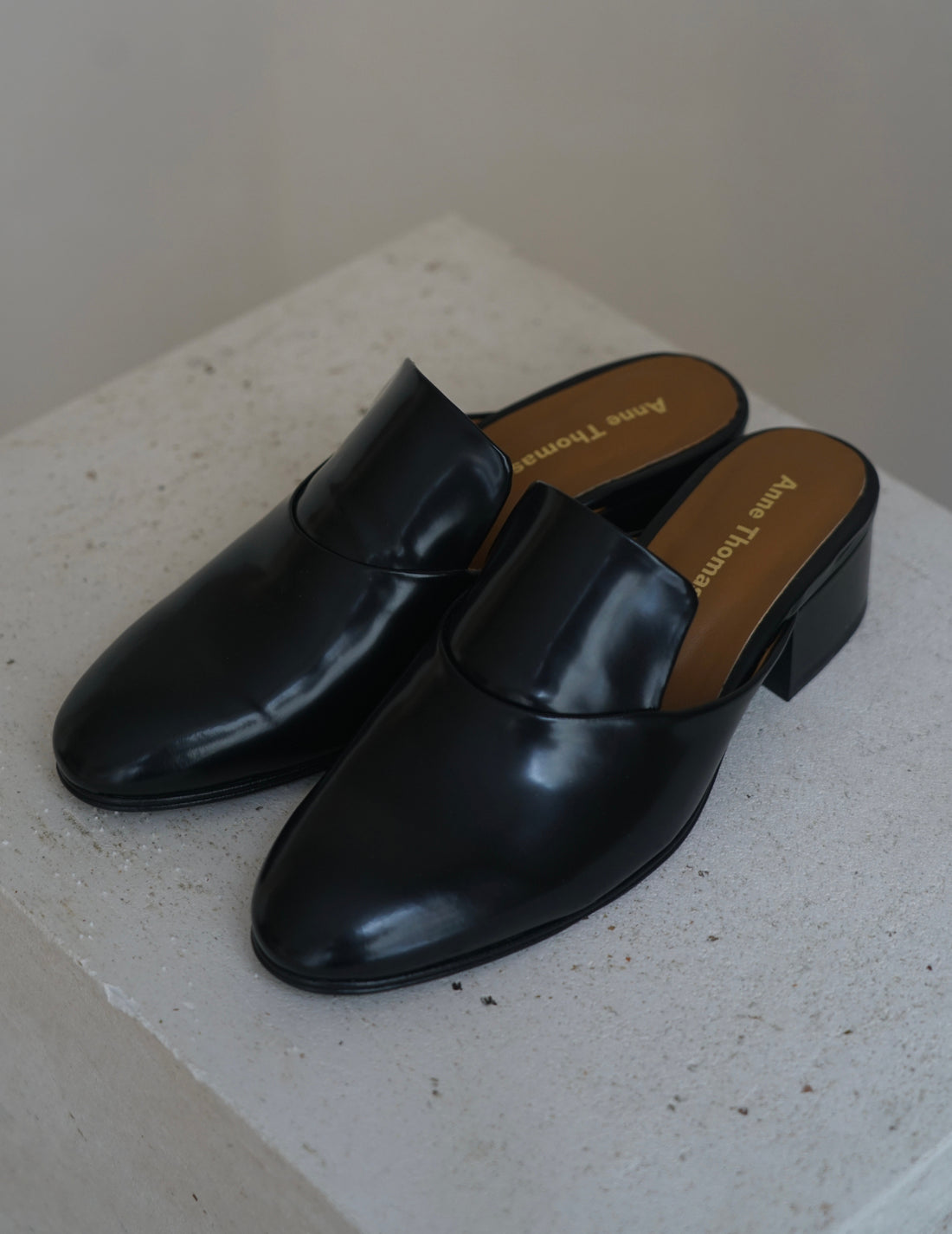 Fatima 穆勒鞋・黑色