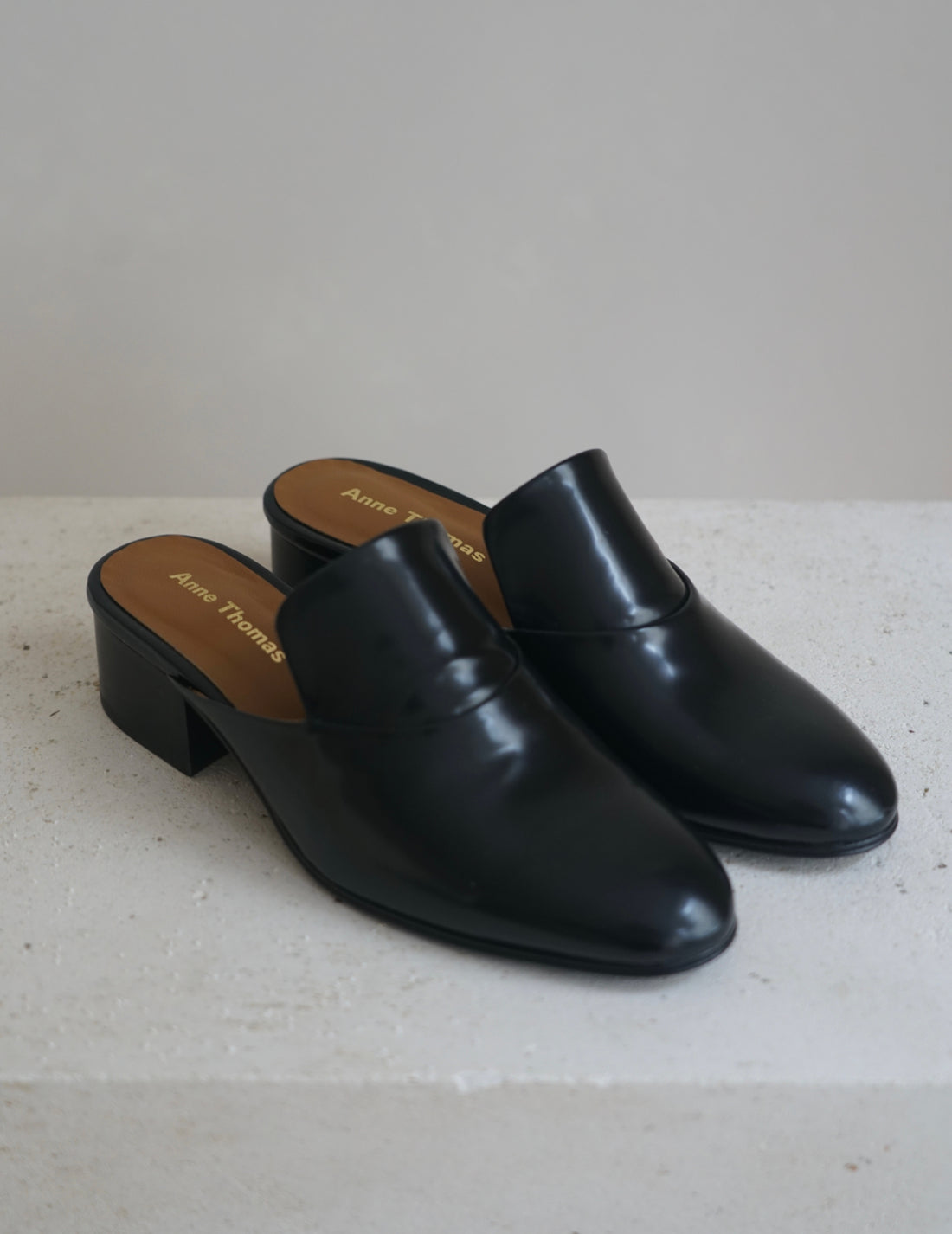 Fatima 穆勒鞋・黑色