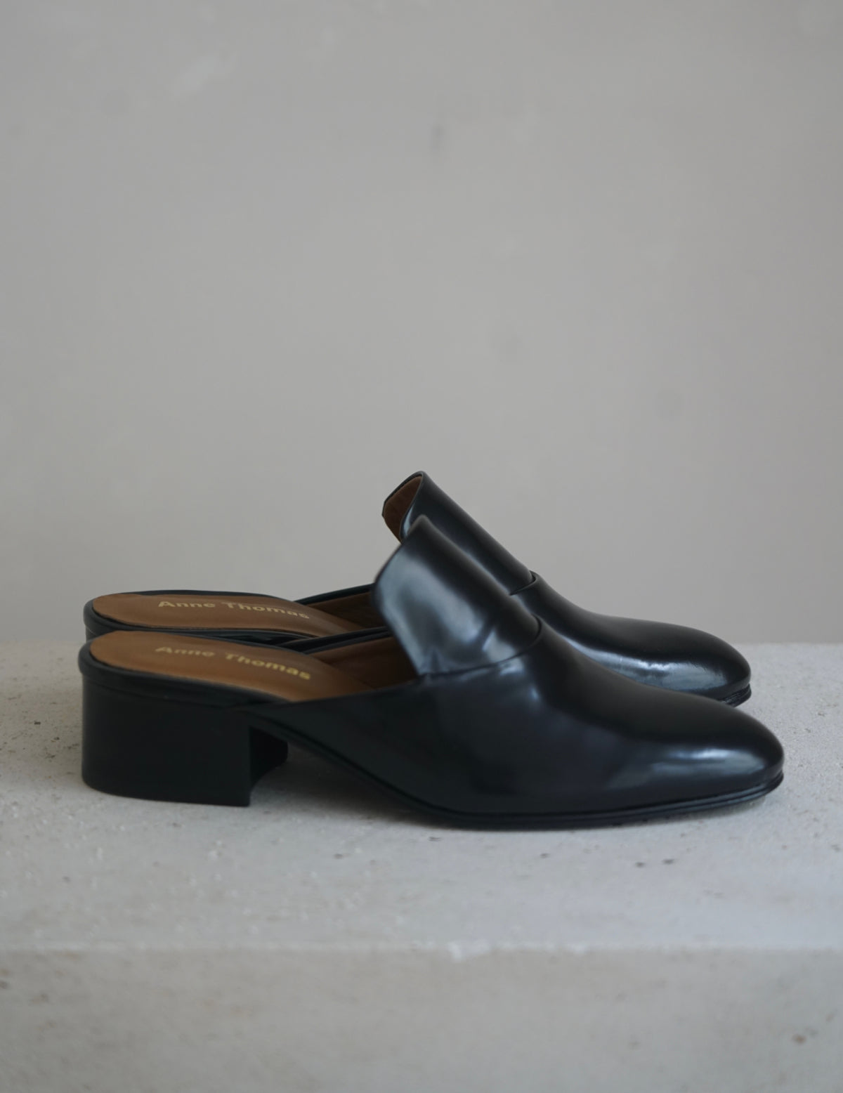 Fatima 穆勒鞋・黑色