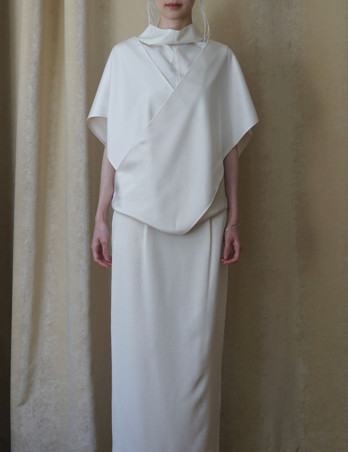 Muffler Sleeveless Blouse