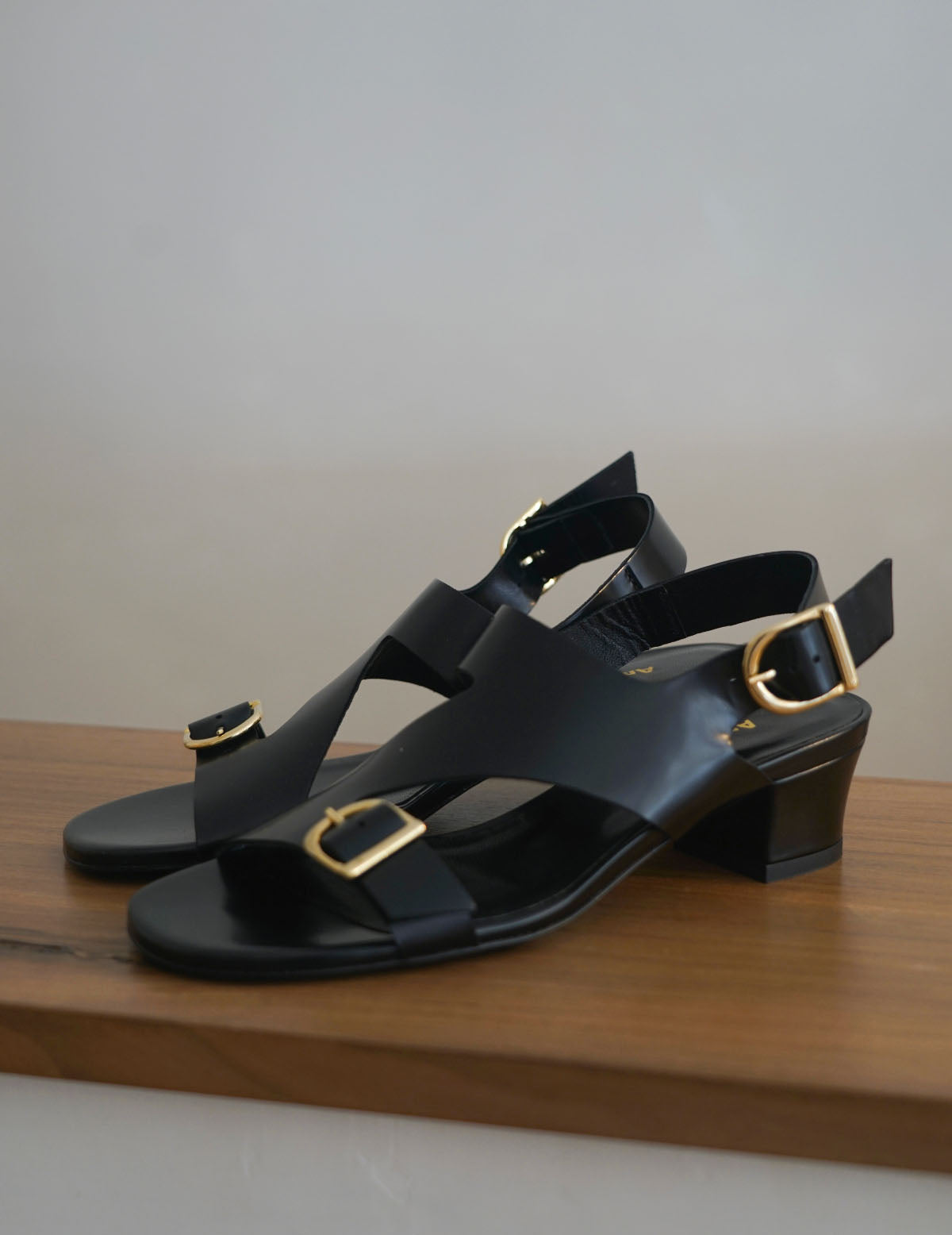 Kabuki Sandals・Black