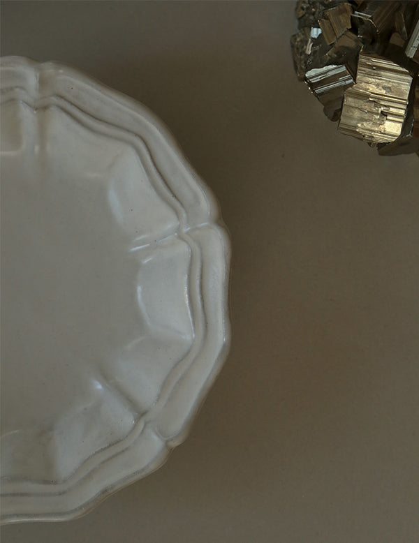 White Glazed Drape Bowl