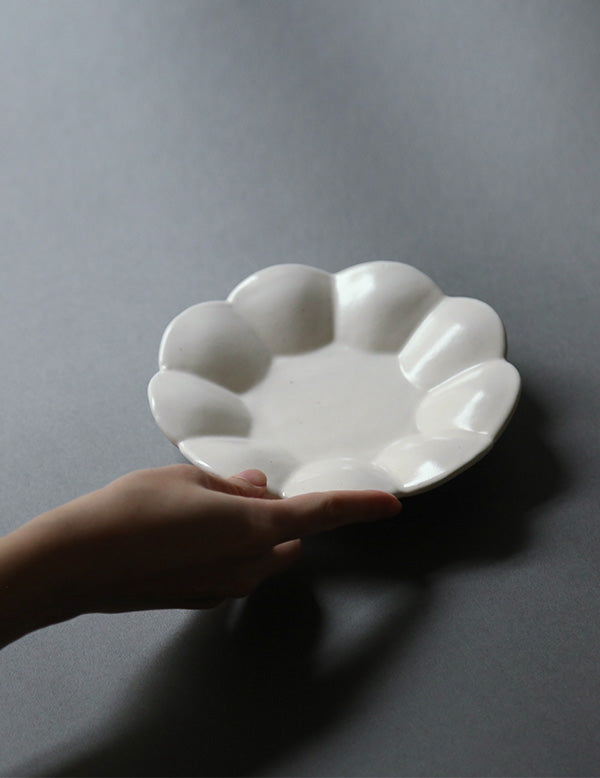 White Glazed Small Floral Dish