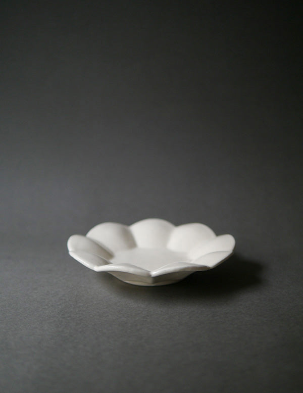 White Glazed Small Floral Dish
