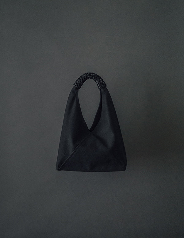 Woven Triangle Bag All Black・S