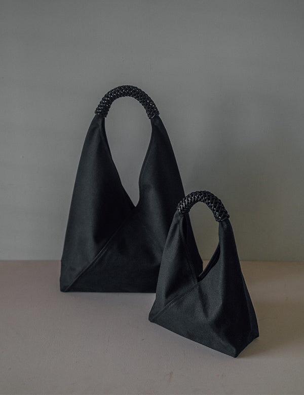 Woven Triangle Bag All Black・S