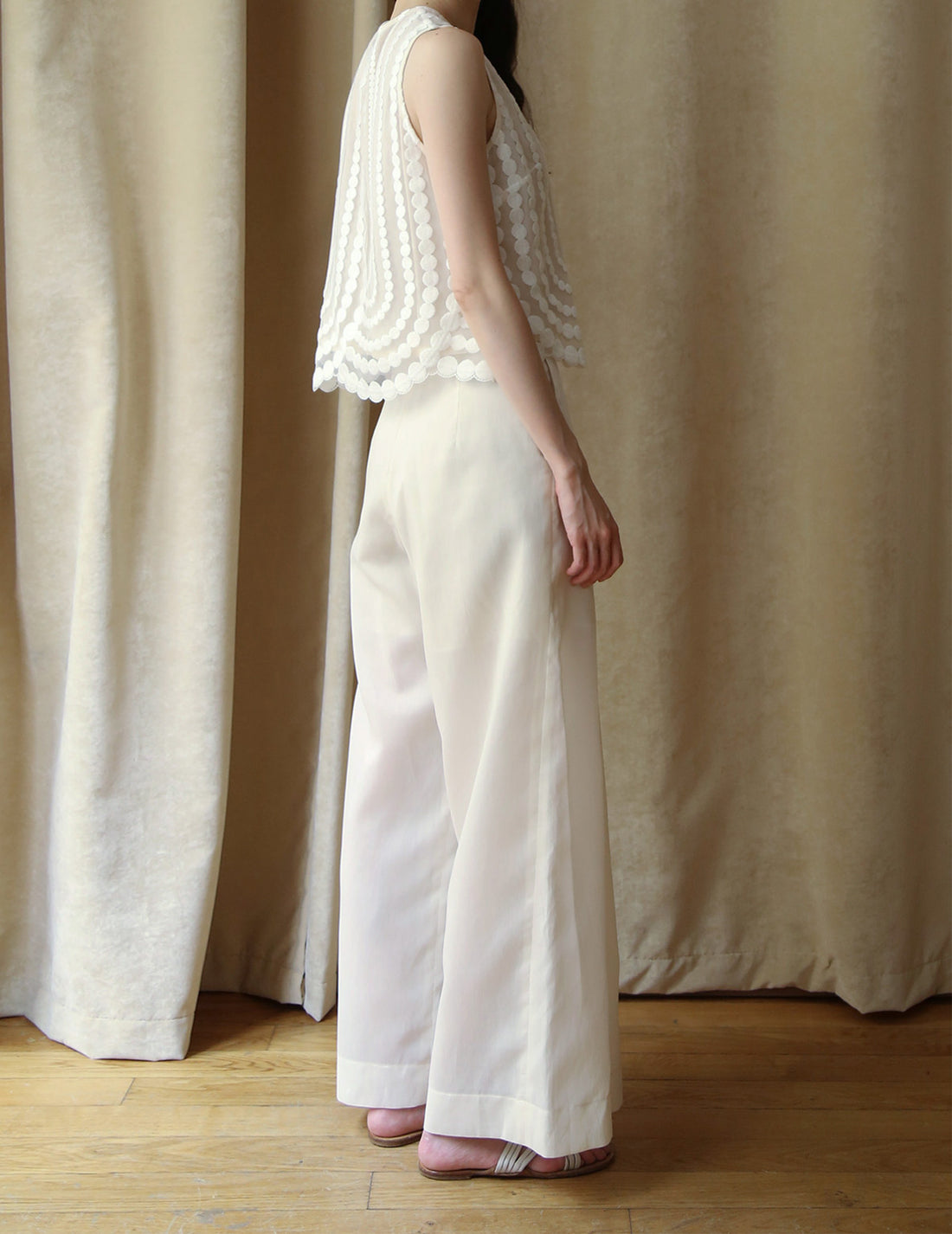Summer Light Trousers．Cream