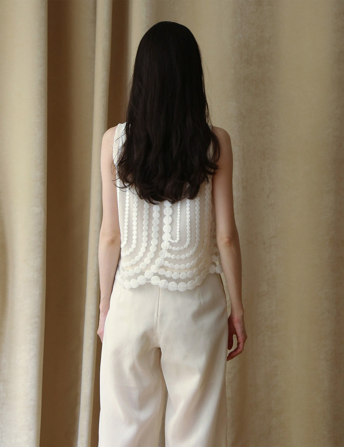Summer Light Trousers．Cream