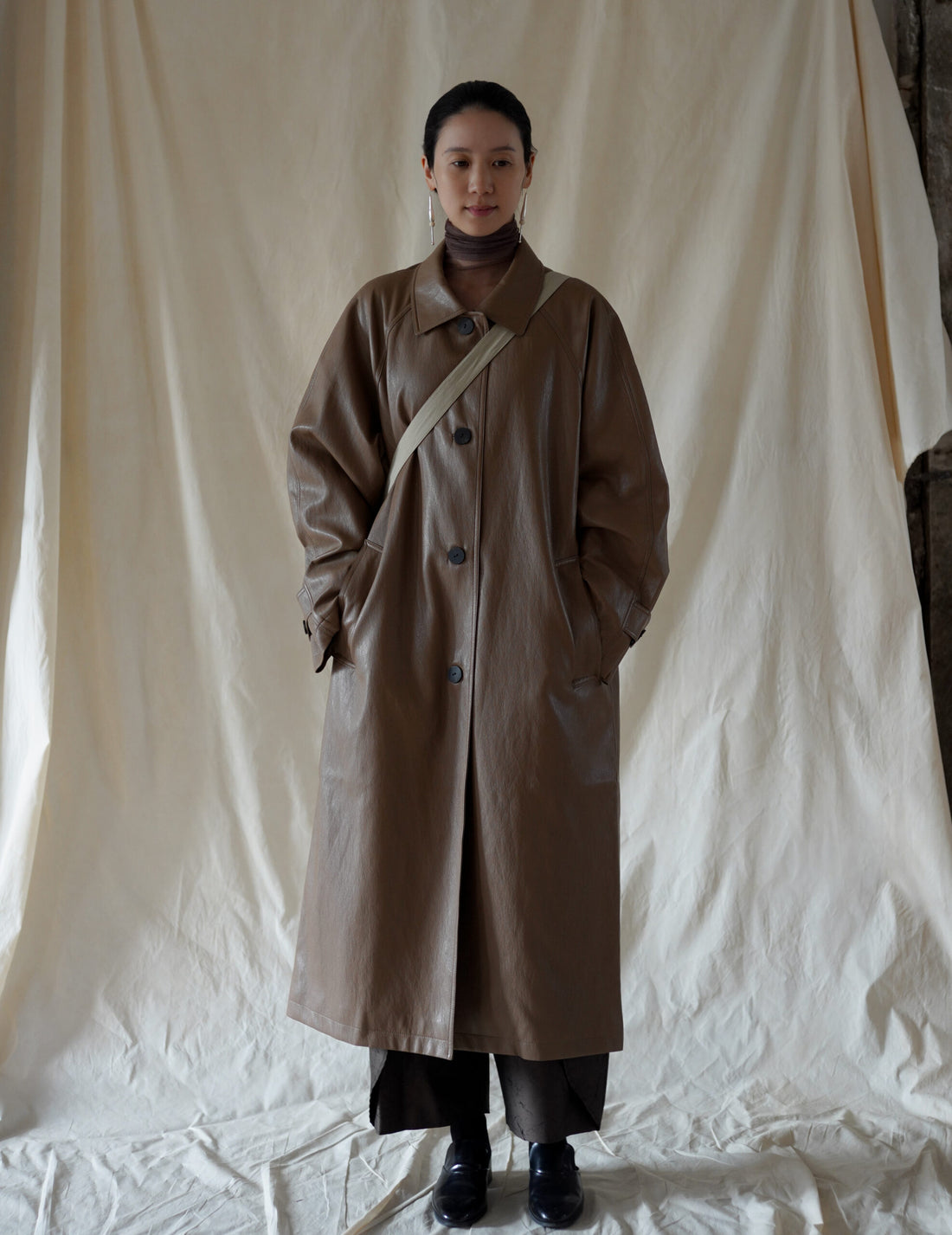 Vegan Leather Mac Coat・Cocoa