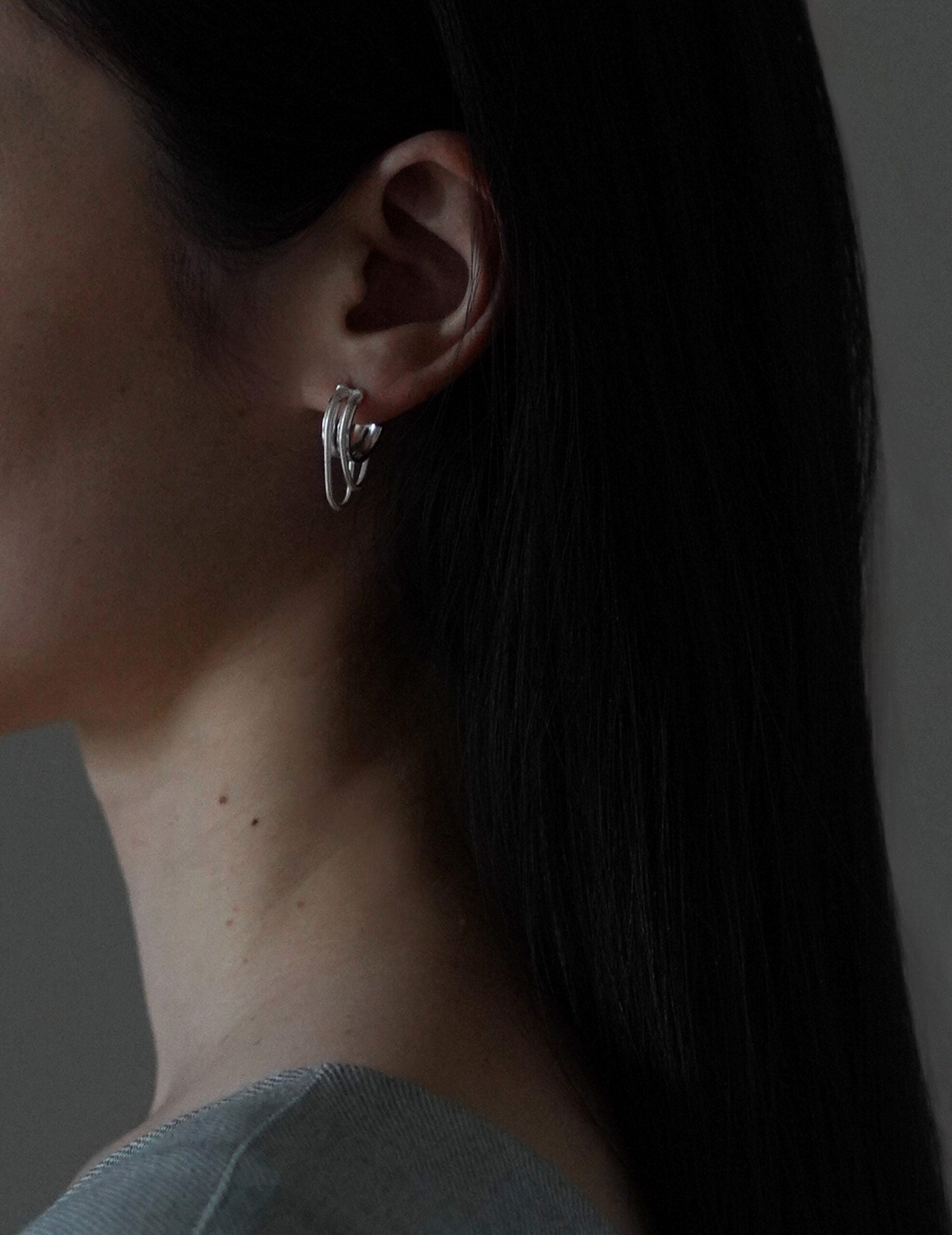 TWINKLER MINI DOUBLE 耳環・銀色