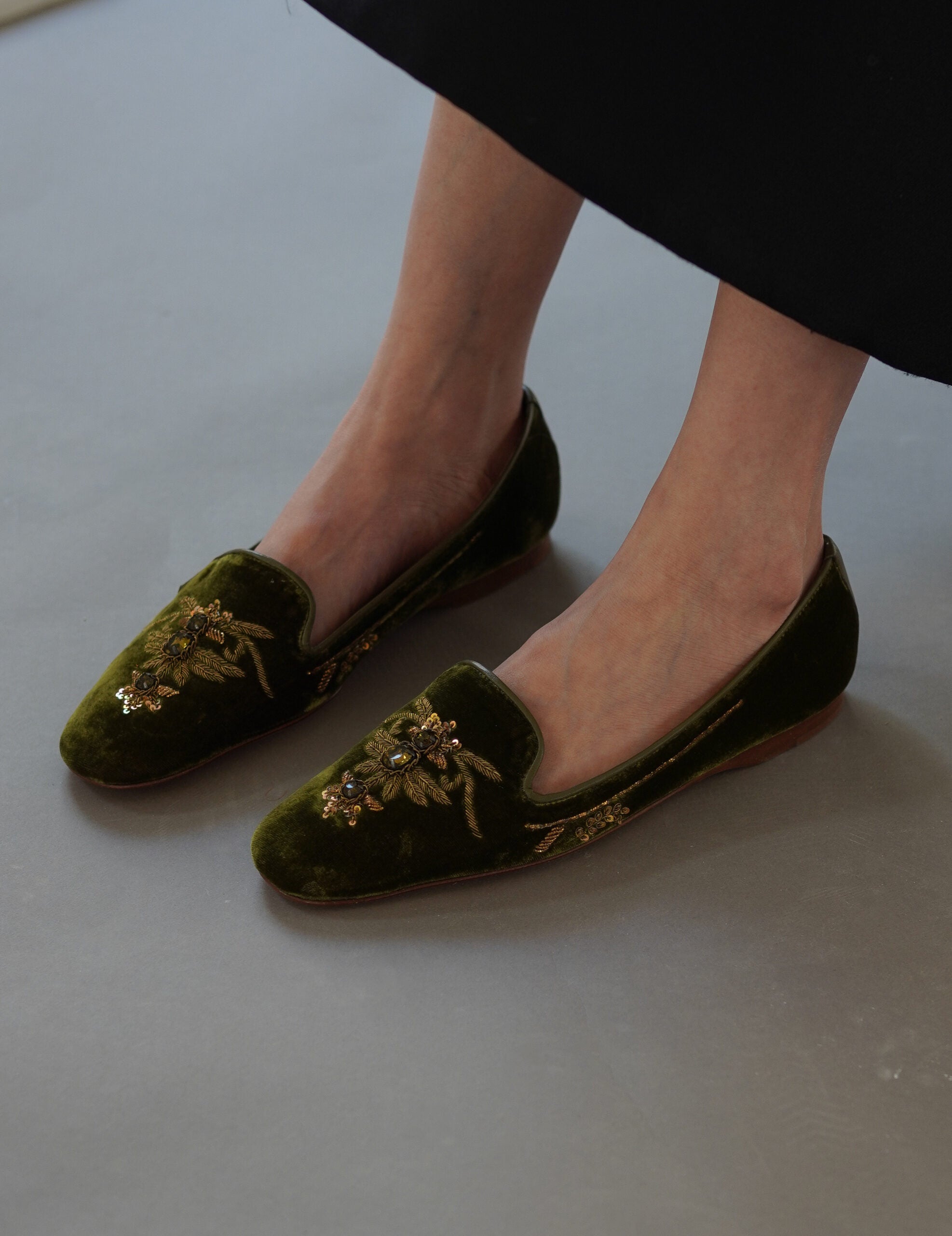 絲絨刺繡芭蕾鞋・金綠色