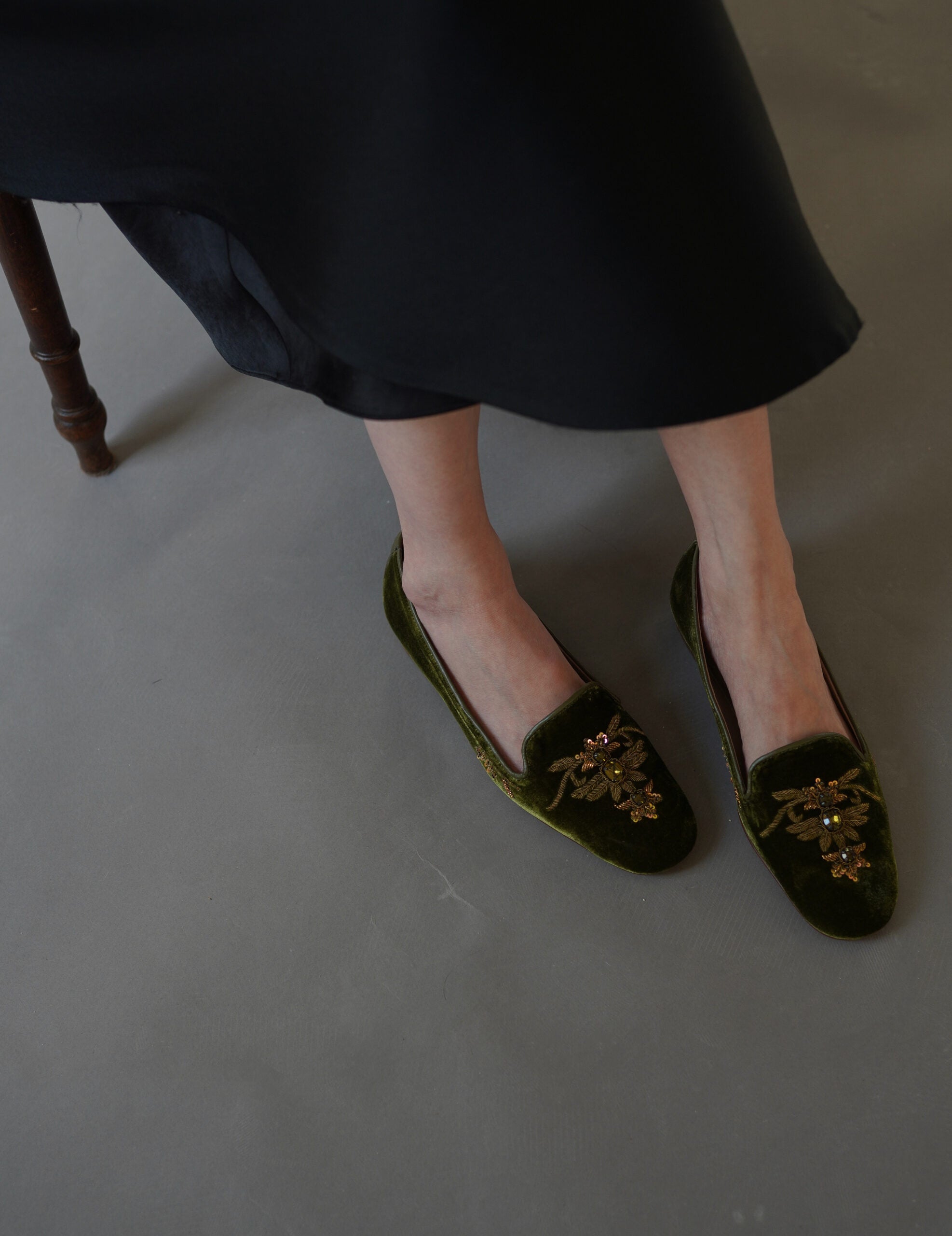絲絨刺繡芭蕾鞋・金綠色