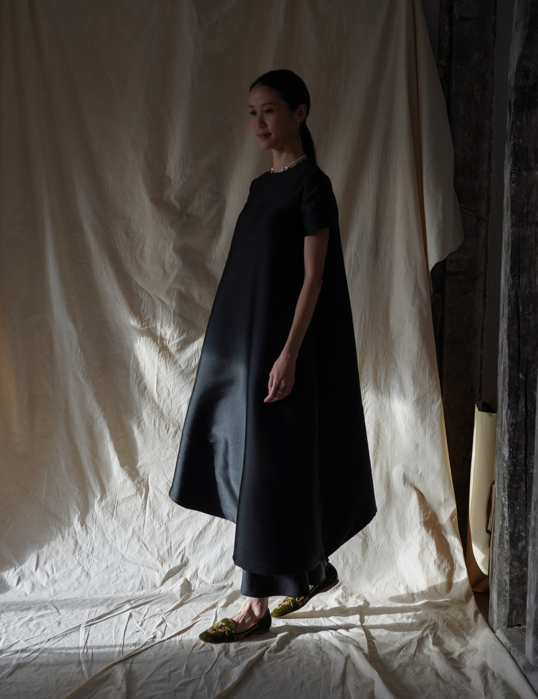 絲絨刺繡芭蕾鞋・金綠色