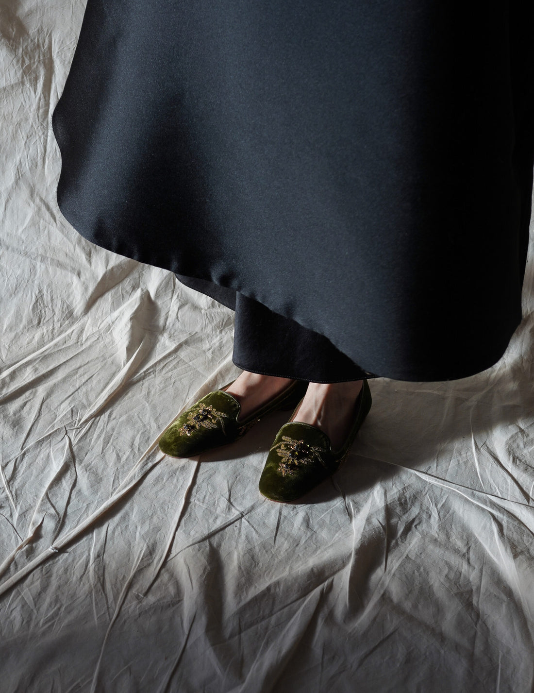 絲絨刺繡芭蕾鞋・金綠色