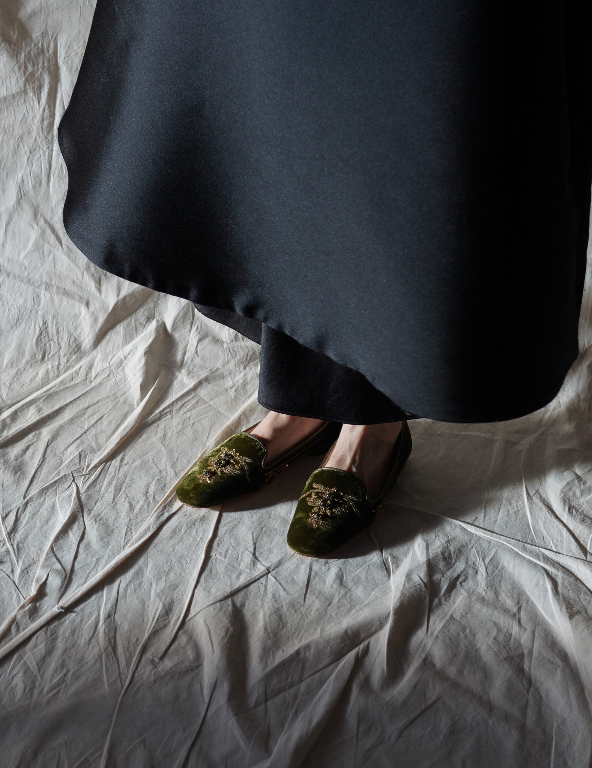 絲絨刺繡芭蕾鞋・金綠色