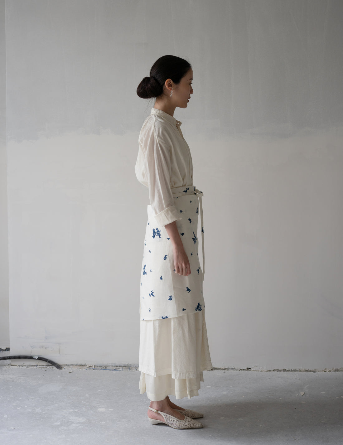 Indigo Print Linen Apron・Indigo Print