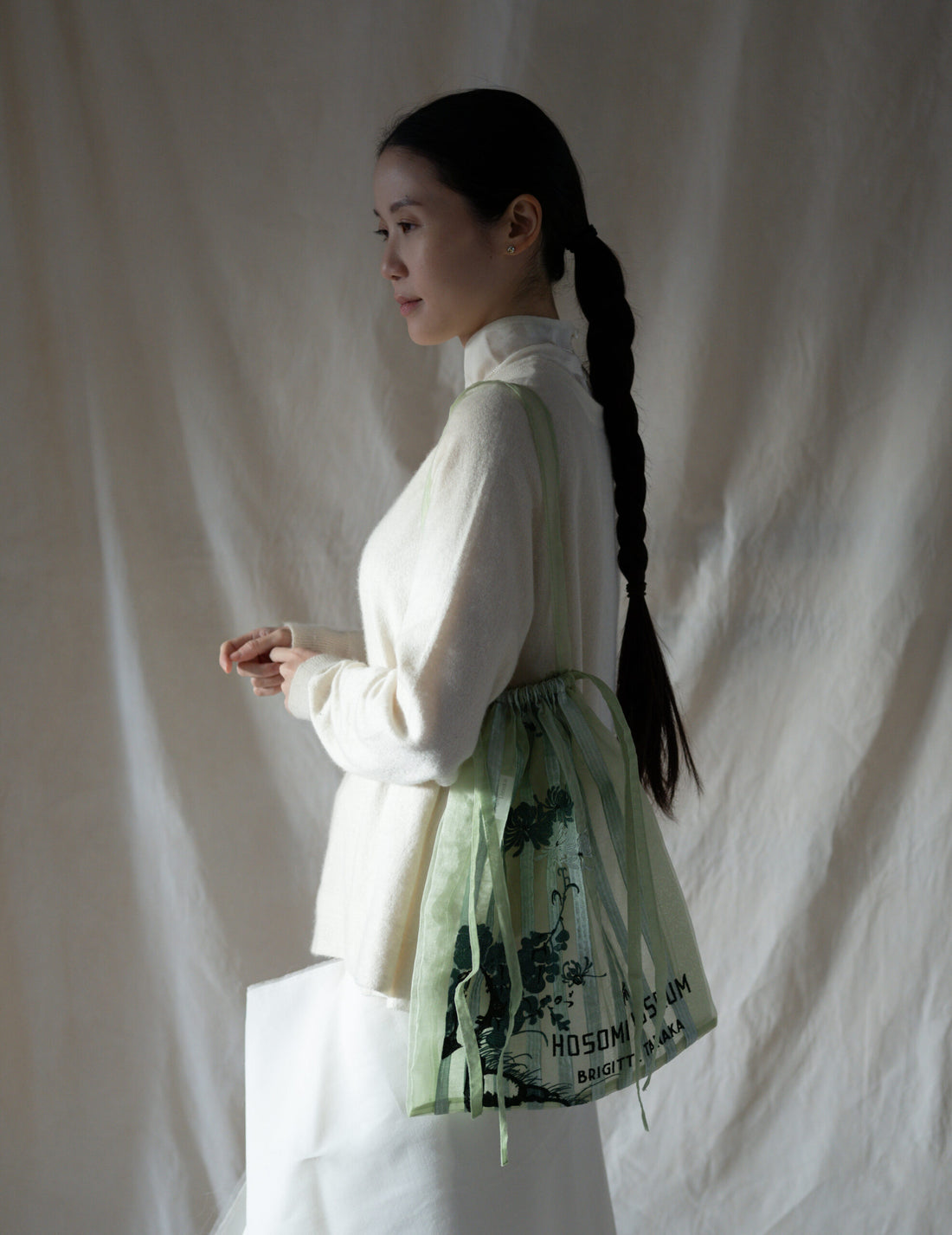 Hosomi Museum Embroidered Transparent Organza Bag・Green